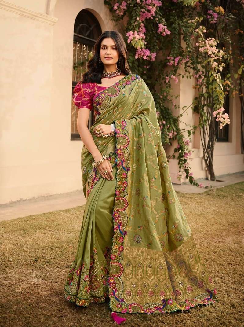 Desilook Presents Dev Priya DN 46 Indian Women Fancy Designer Party Wear Saree At Wholesale Price