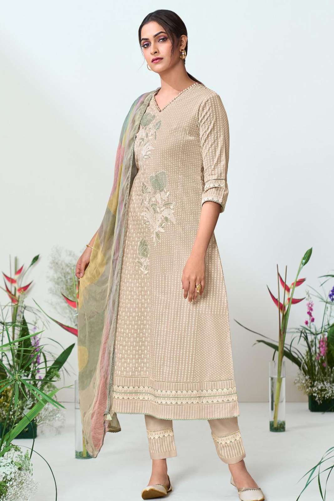  JayVijay Flowery PURE COTTON BLOCK PRINT WITH PLCEMENT AND DAMAN EMBROIDERY AND FANCY LACE SUIT
