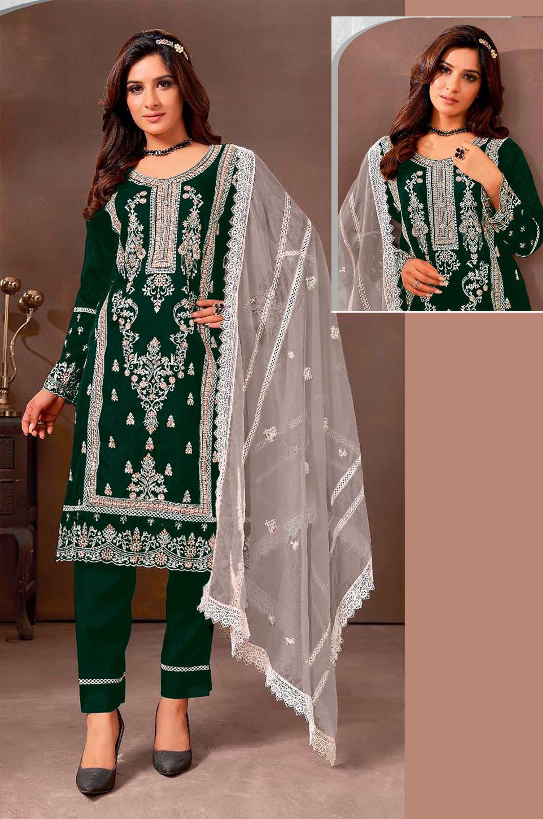 Zarqash Z 3098 332f Beautiful Organza Pakistani Suit With Embroidered Work