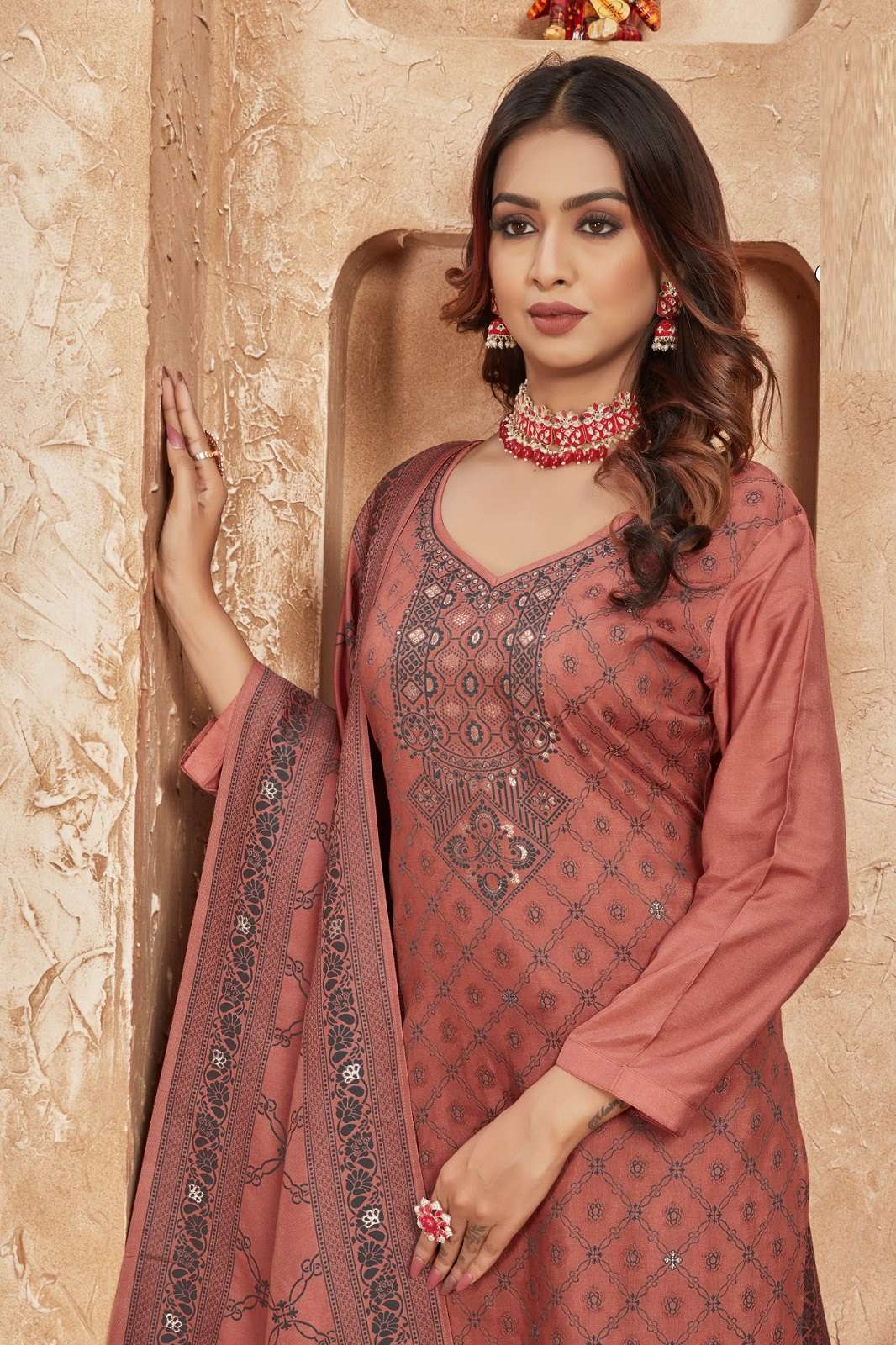 FOURDOTS JASMINE PAKISTANI SALWAR SUITS