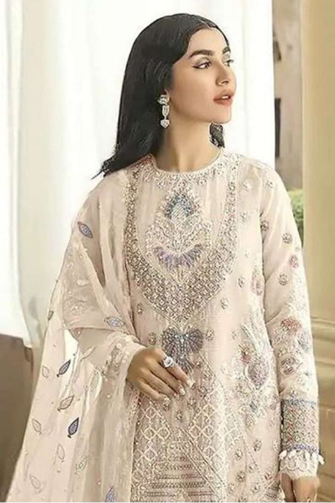 KALEESHA MARIYAM 173 A TO D SEMI STICHED PAKISTANI SUITS