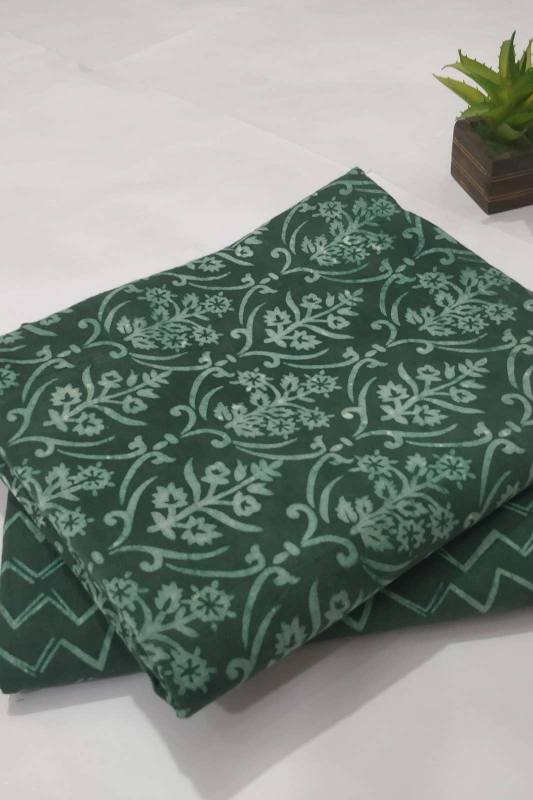 Shri Balaji Emporium 6876B Pure Cotton Handblock Printed Tow Pice Dress Material 