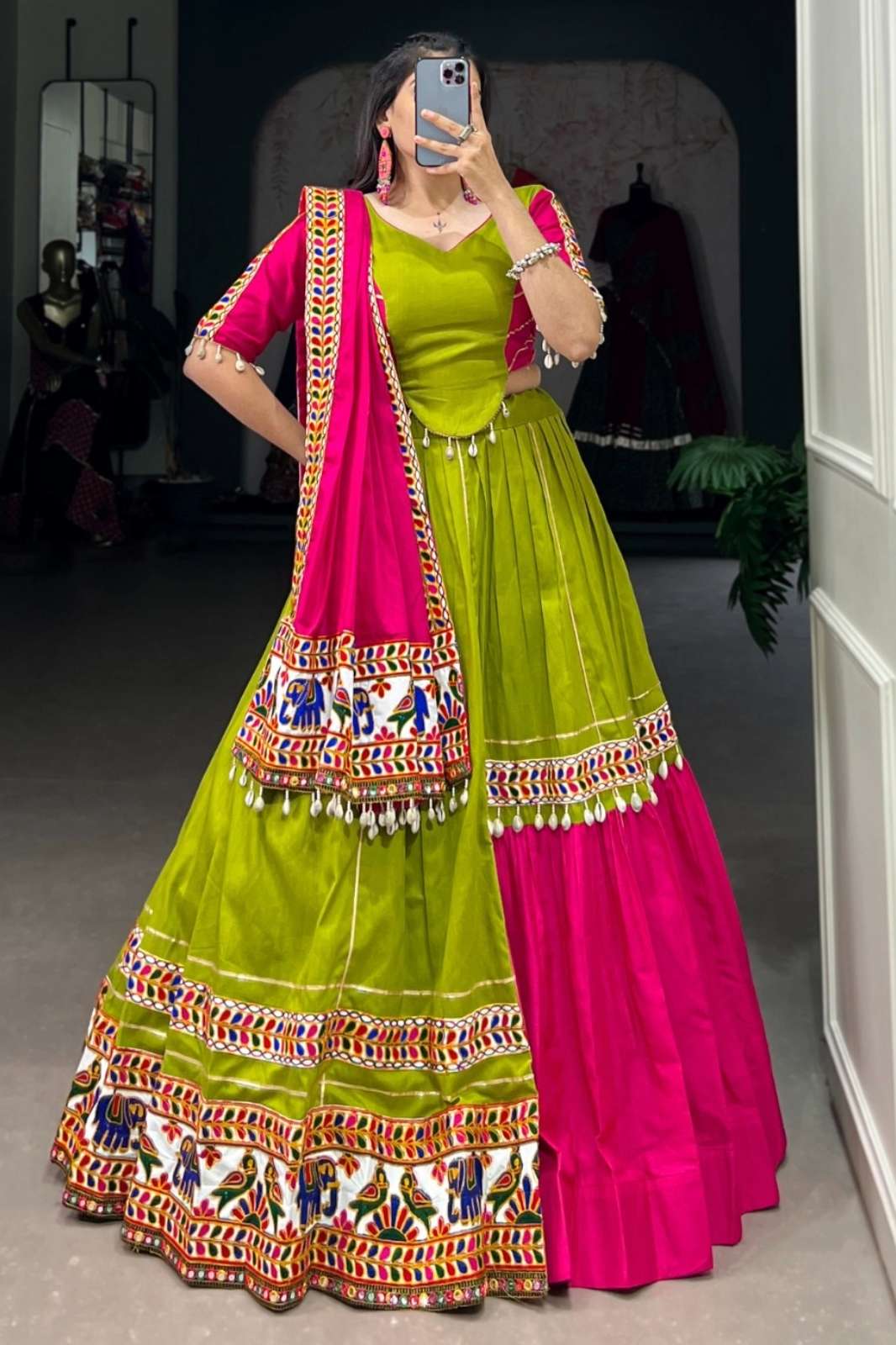 AAWIYA 7759 1660 PARROT Navratri Celebrations Designer Tradition Lehenga Choli