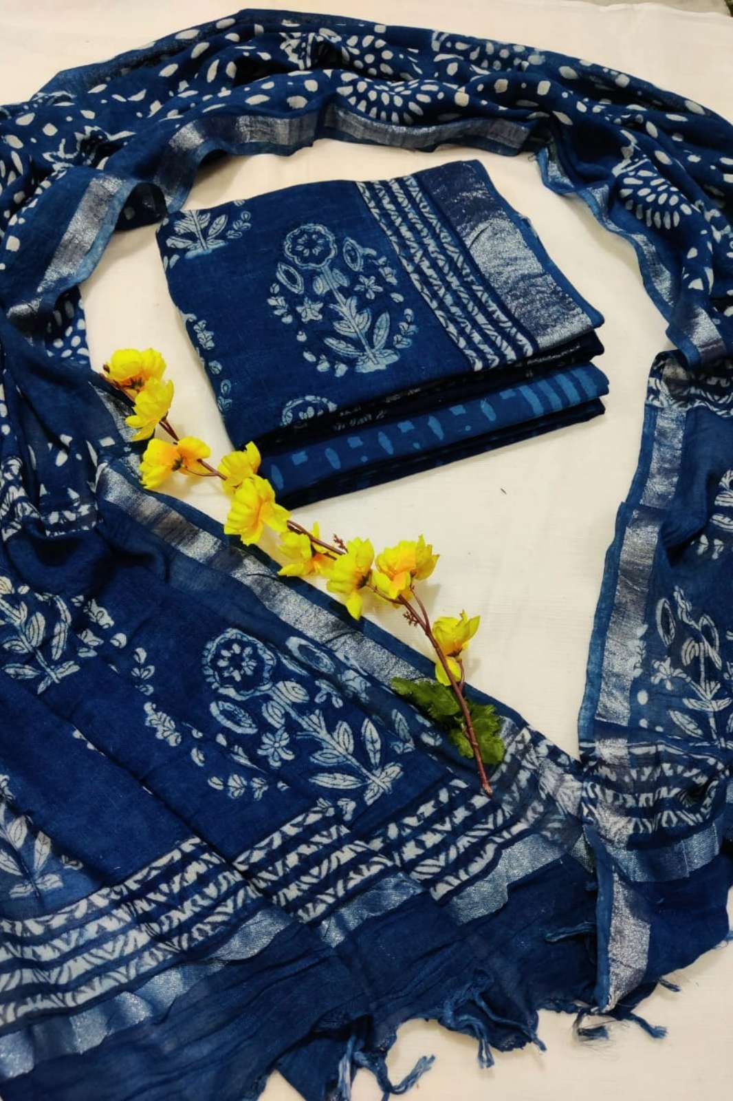 Shri Balaji Emporium 7174B Linen Cotton Handblock Printed & Zari Work Suit 