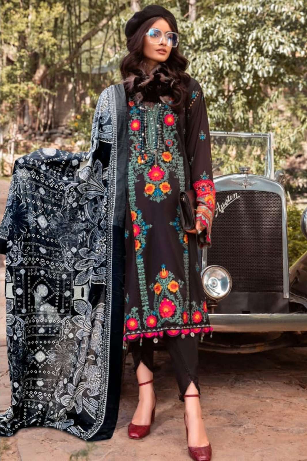 Taj 372q Taj dno 532 INDIA LATEST DESIGNER PURE COTTON PAKISTANI SUIT