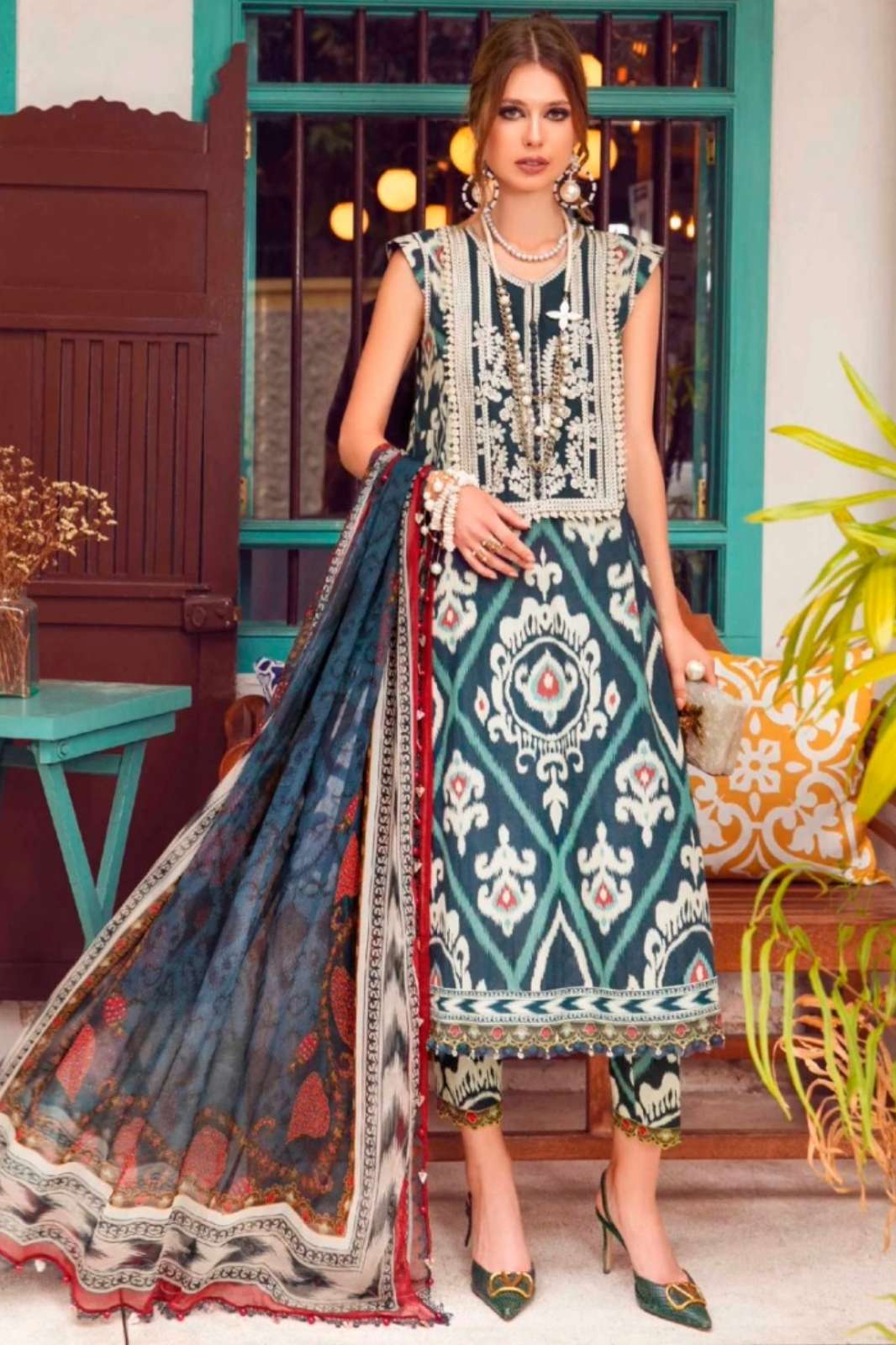 Taj Creations 375q Taj dno 464 Printed Work Designer Pakistani Pure Cotton Suit