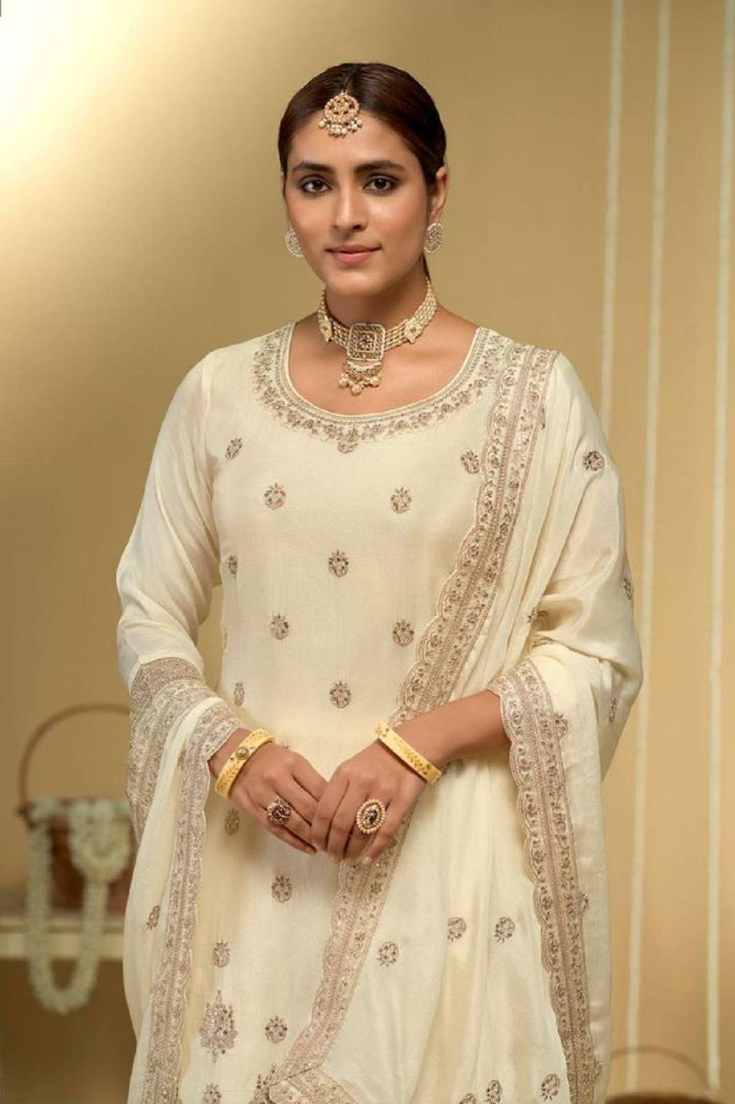 GULGEE D 1025 READYMADE DESIGNER SHARARA SUITS