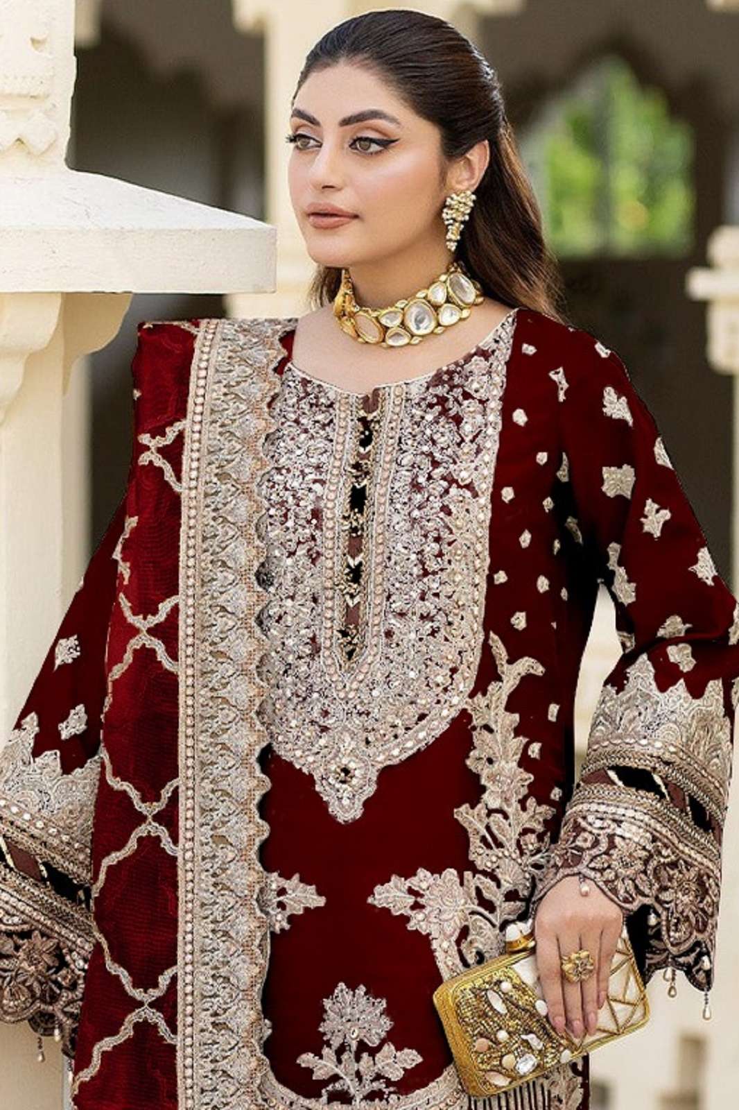 SAFA CREATION 1017 SEMI STITCHED PAKISTANI SUITS