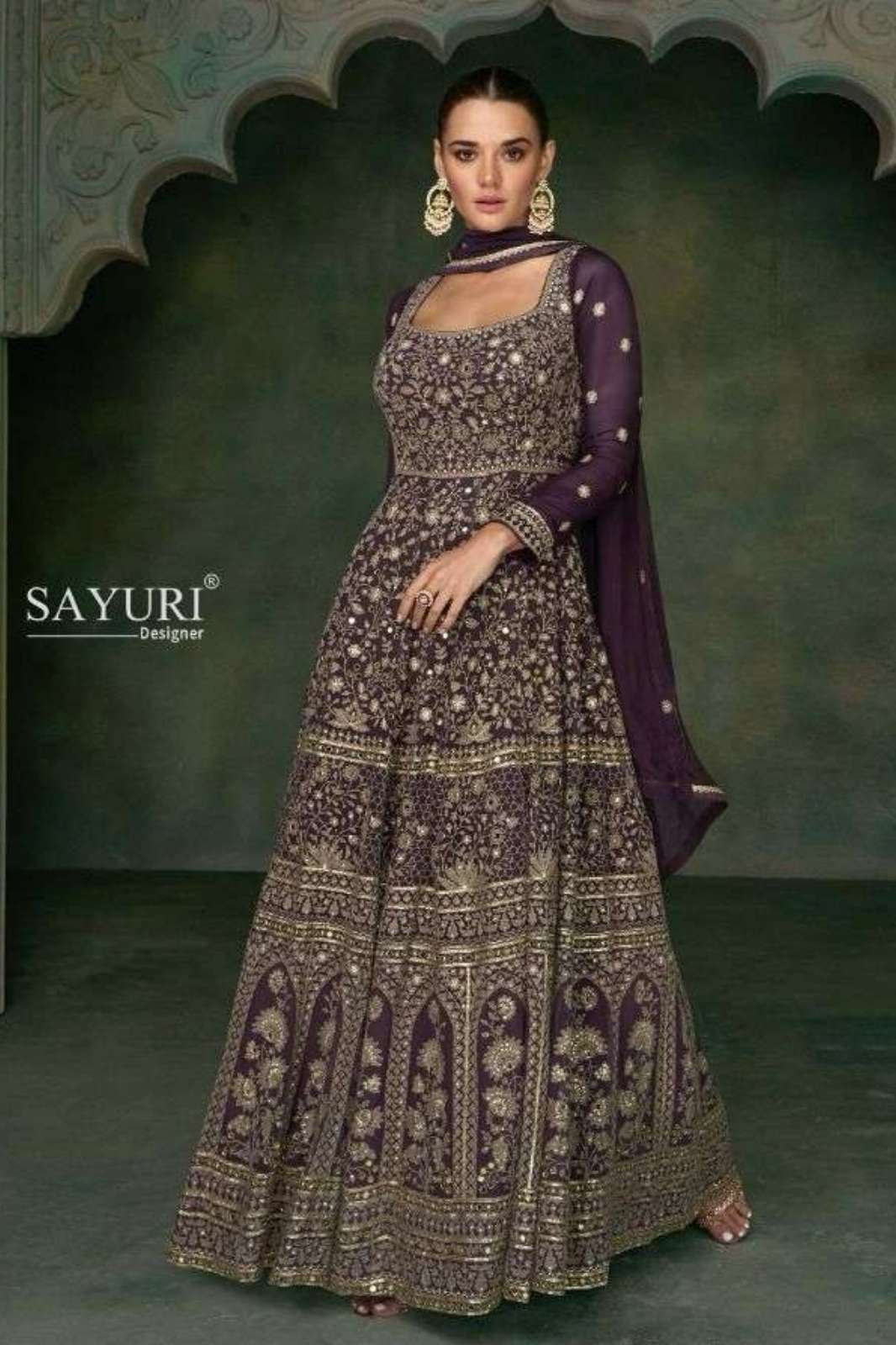 SAYURI DESIGNER NAYAAB DESIGNER WEDDING GOWNS