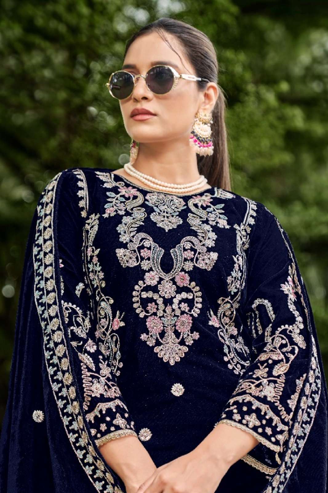 MOTIFZ 1104 VELVET READYMADE PAKISTANI SALWAR SUITS