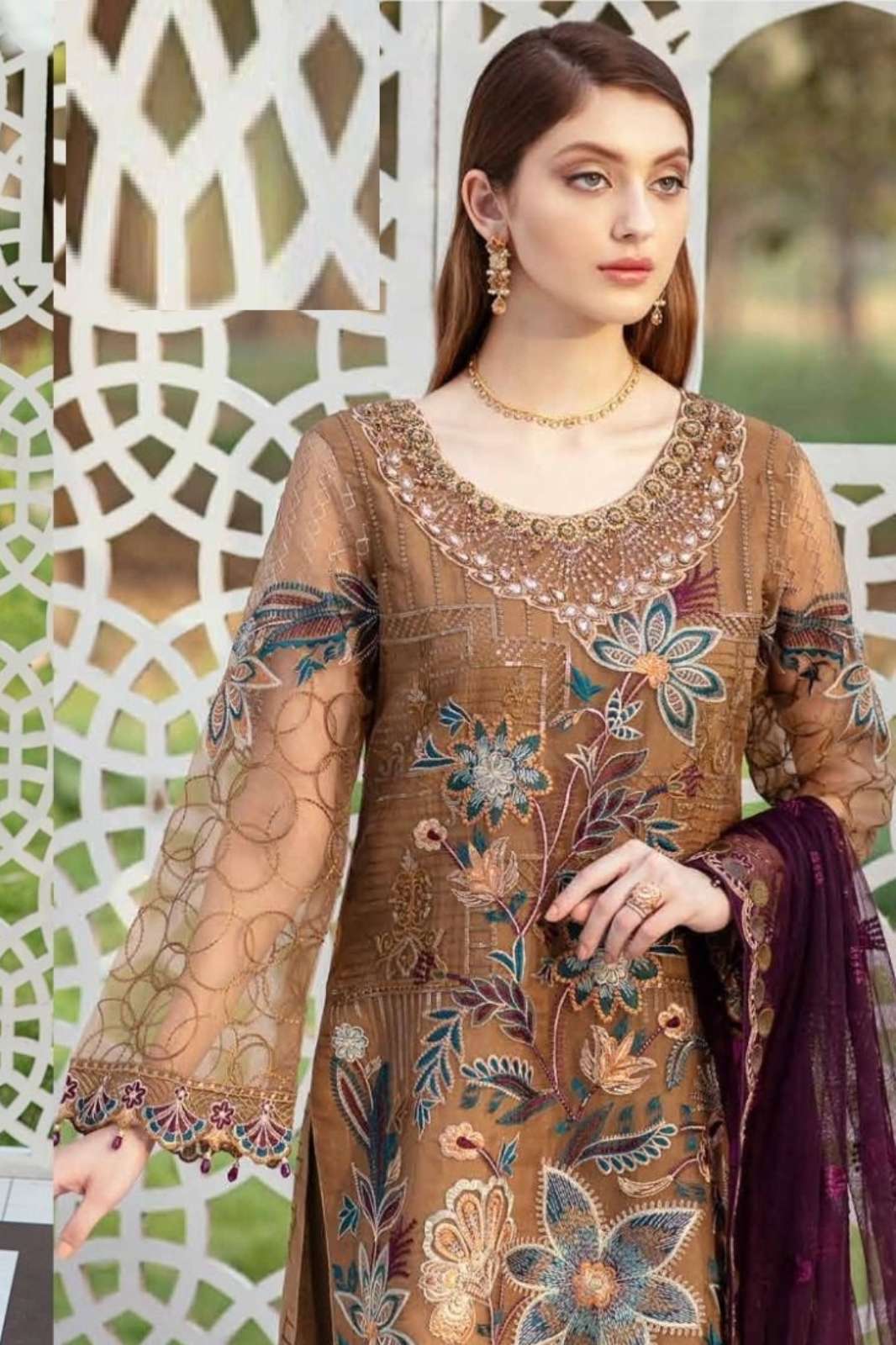 SHRI BALAJI EMPORIUM GEORGETTE PAKISTANI DESIGNER SUIT