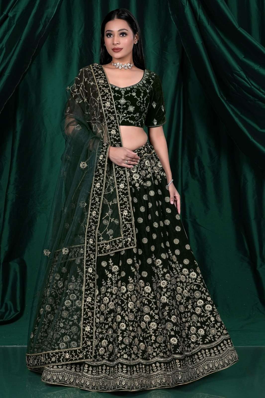 Shri Balaji Emporium 10644D Wedding Wear Beautiful Velvet Lehenga