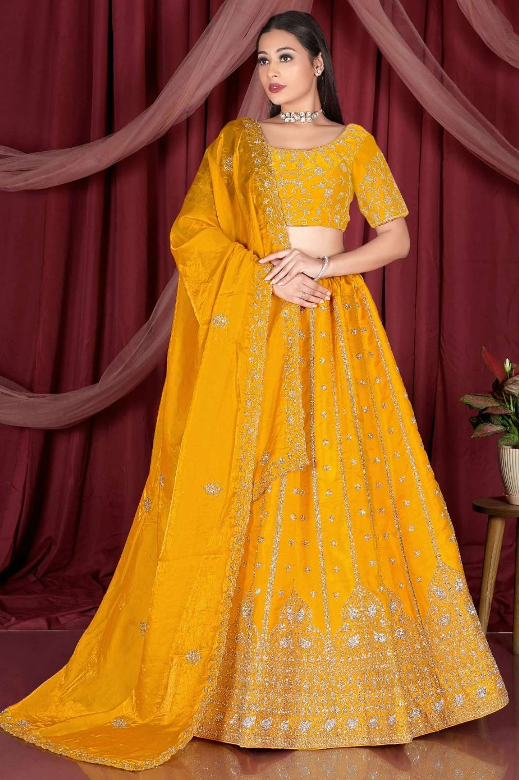 Shri Balaji Emporium SGW Wedding Wear & Hand Work Designer Simmer Fendy Lehenga