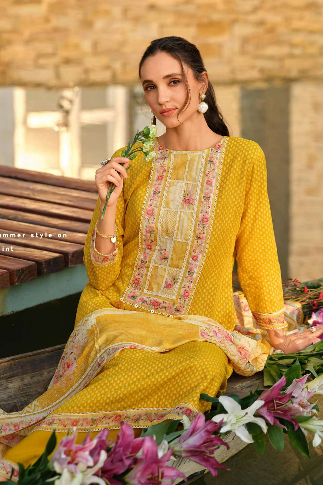 VARSHAA FEATHER COTTON LINEN PRINTED SUIT 