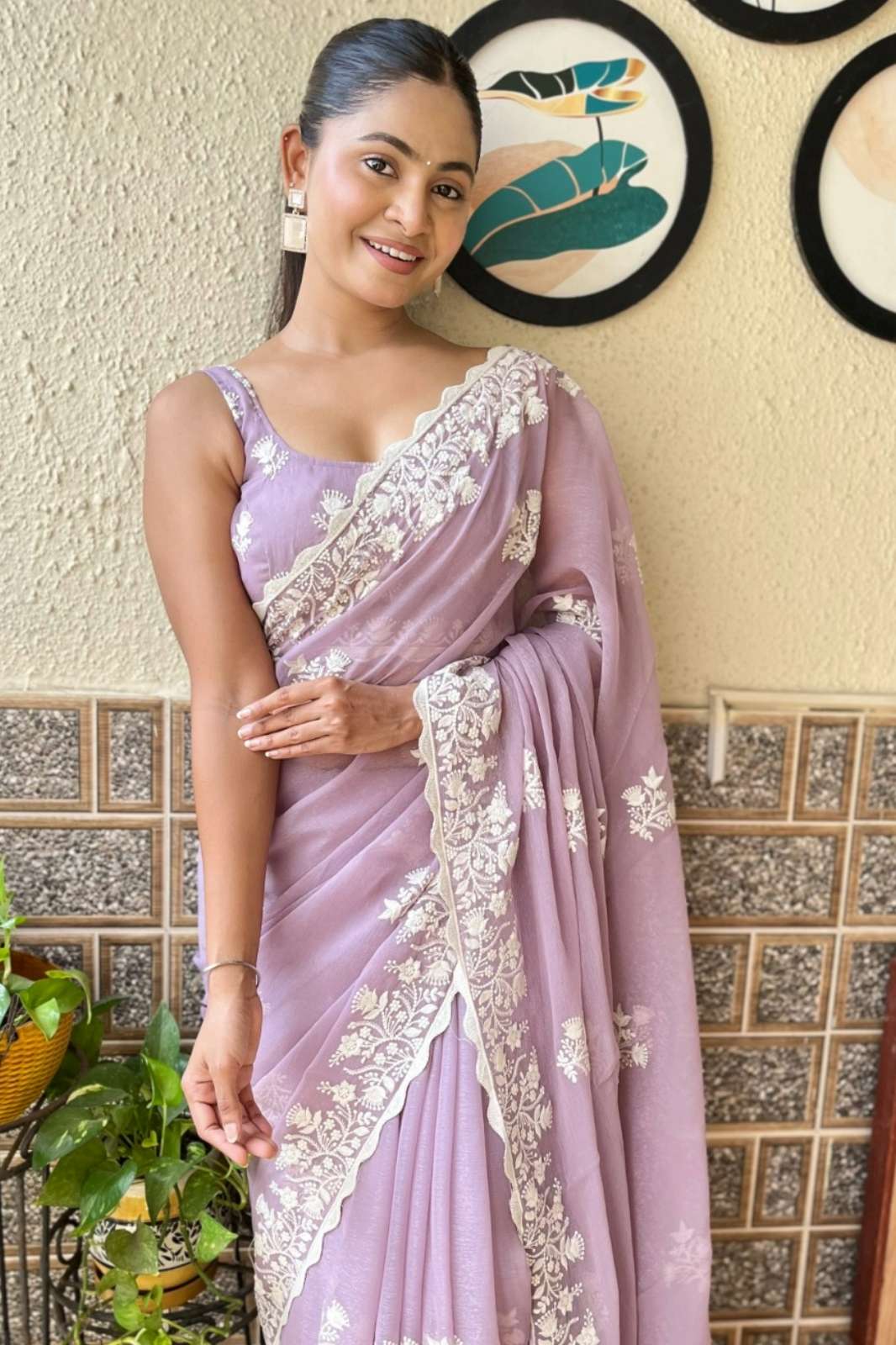 Shri Balaji Emporium 12950 Beautiful Shimmer Silk Thread Embroidery Work Saree 