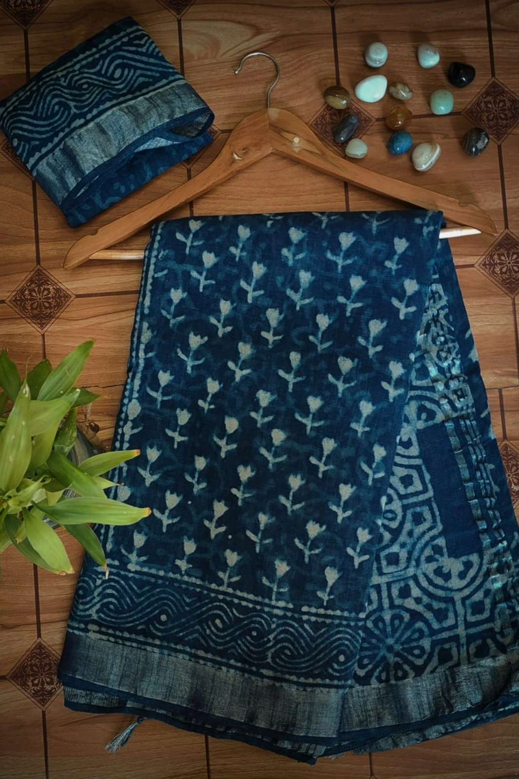 Shri Balaji Emporium RF Bagru hand block printed Cotton Linen saree