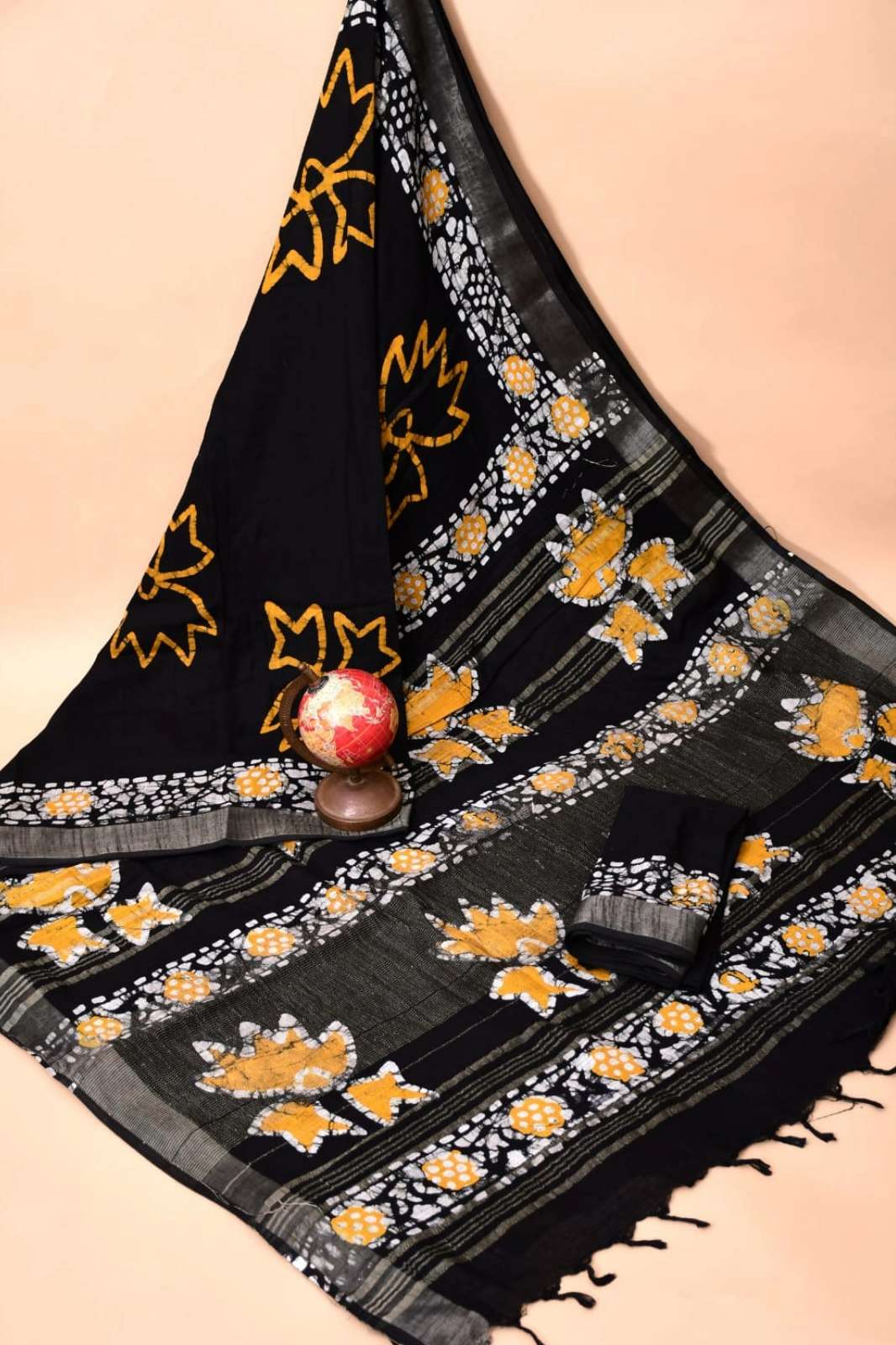 Shri Balaji Emporium RF Bagru hand block printed Pure cotton Linen saree