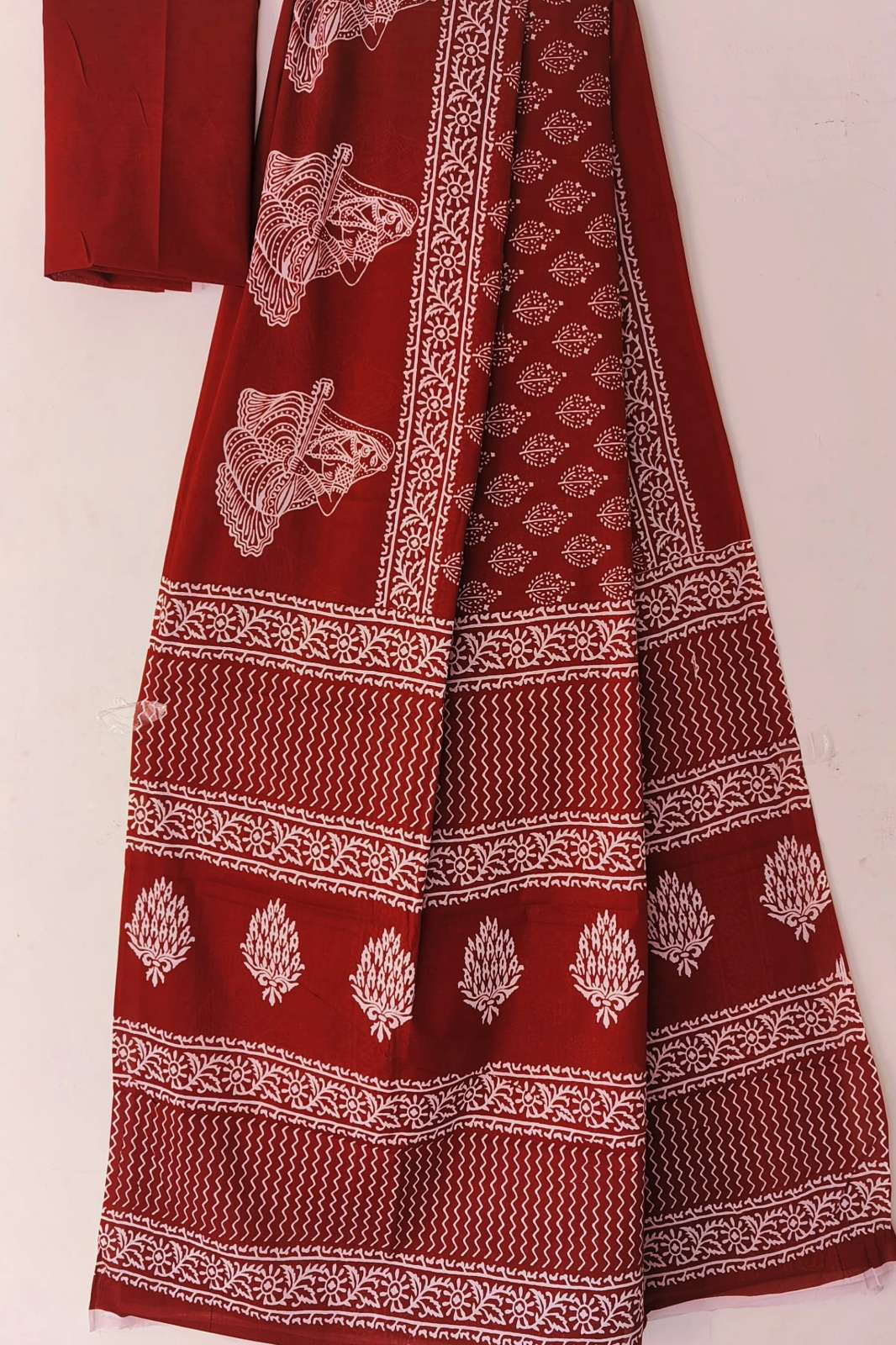 Shri Balaji Emporium RF Bagru hand block printed Pure cotton Mulmul saree
