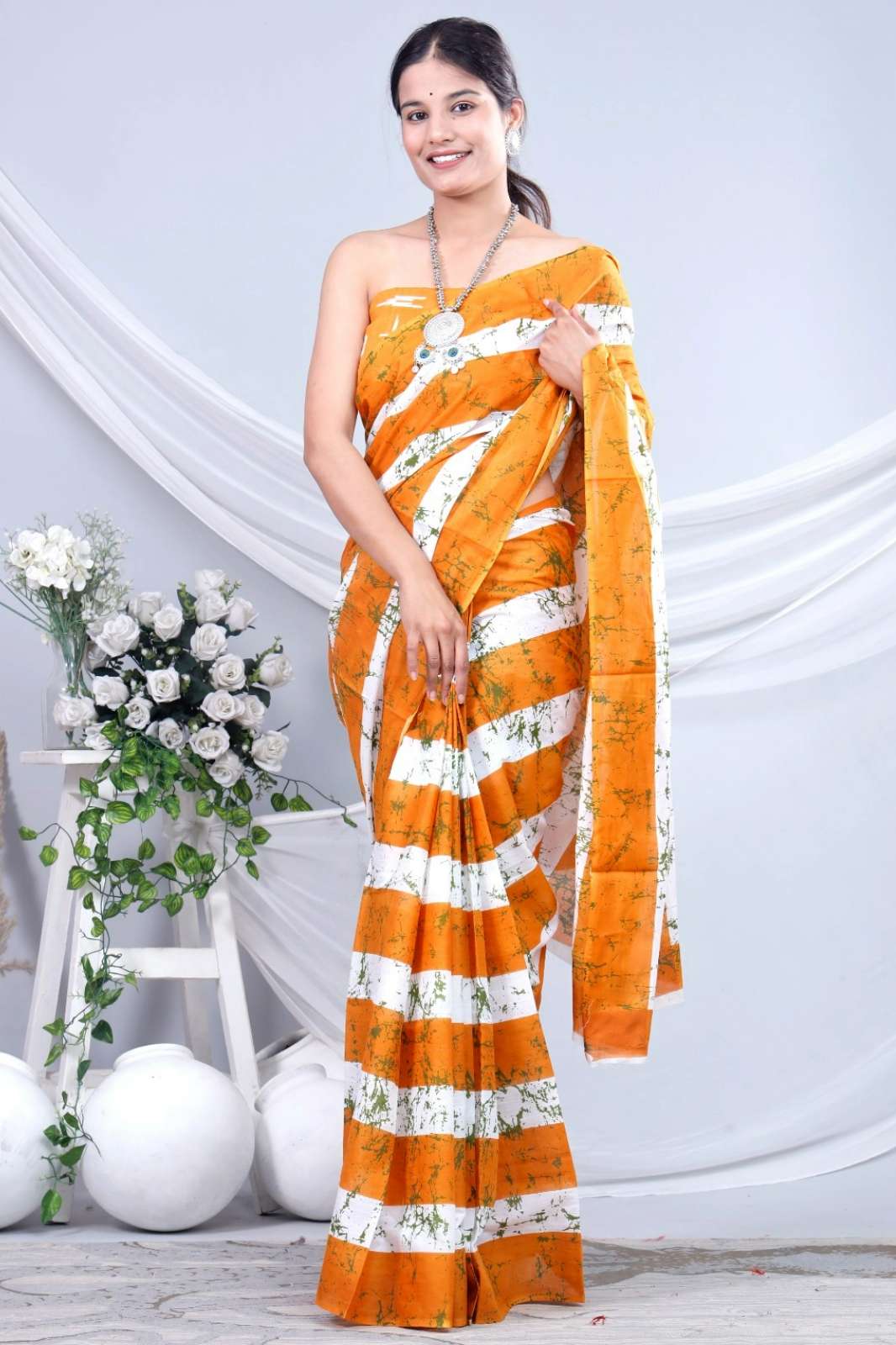 Shri Balaji Emporium RF Bagru hand block printed Pure cotton Mulmul saree