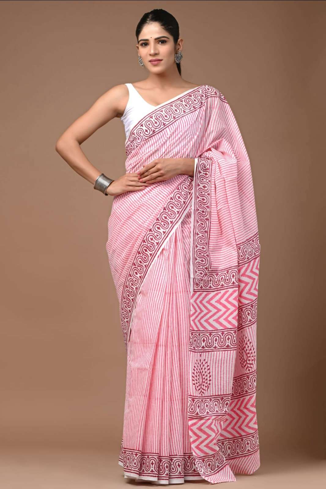 Shri Balaji Emporium RF Hand Block Printed Cotton Mulmul Saree