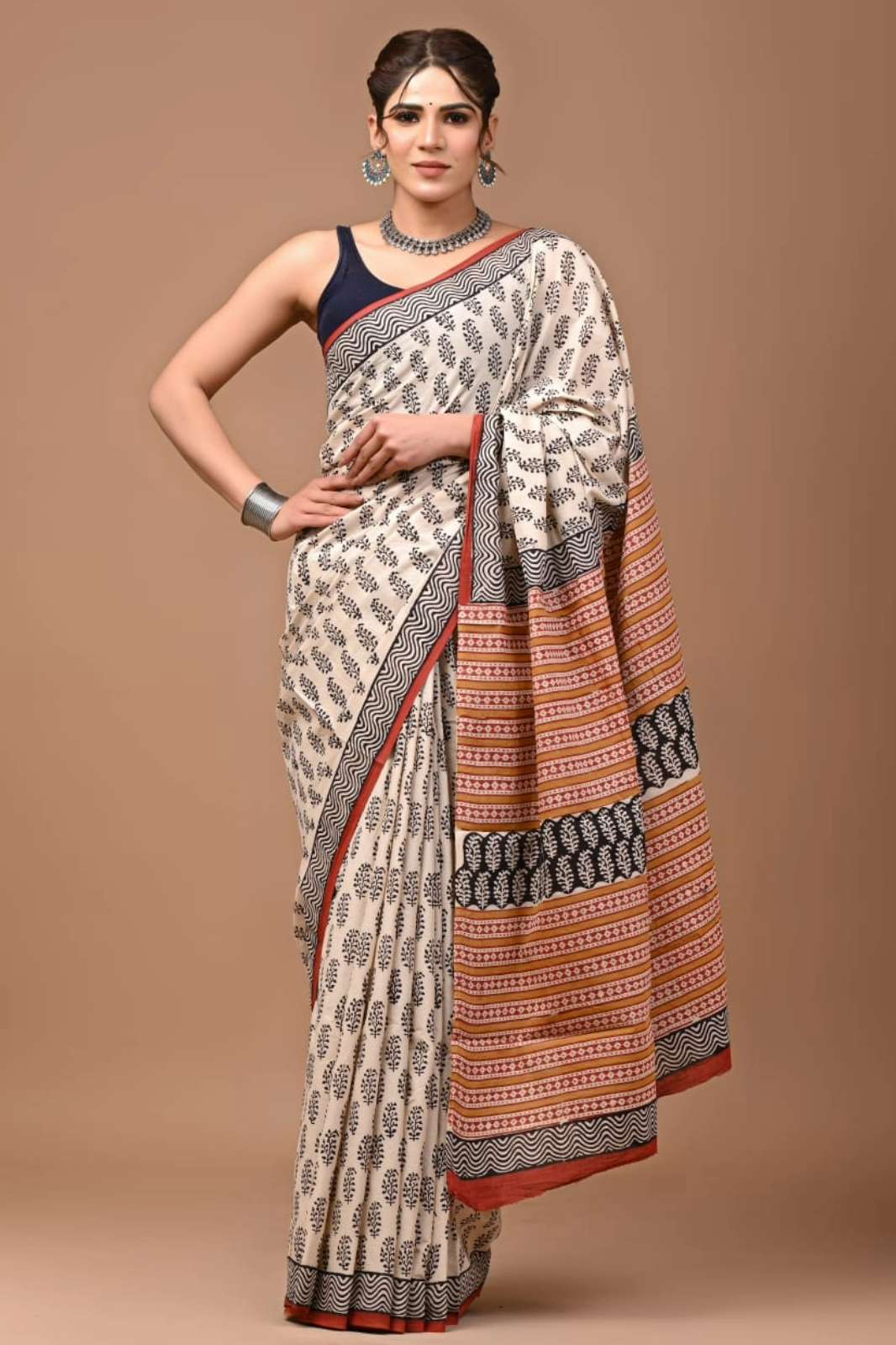 Shri Balaji Emporium RF Hand Block Printed Cotton Mulmul Saree