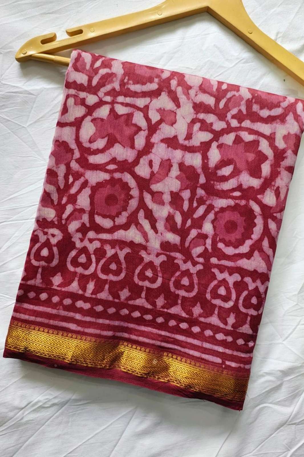 Shri Balaji Emporium RF Hand block printed Maheswari silk saree