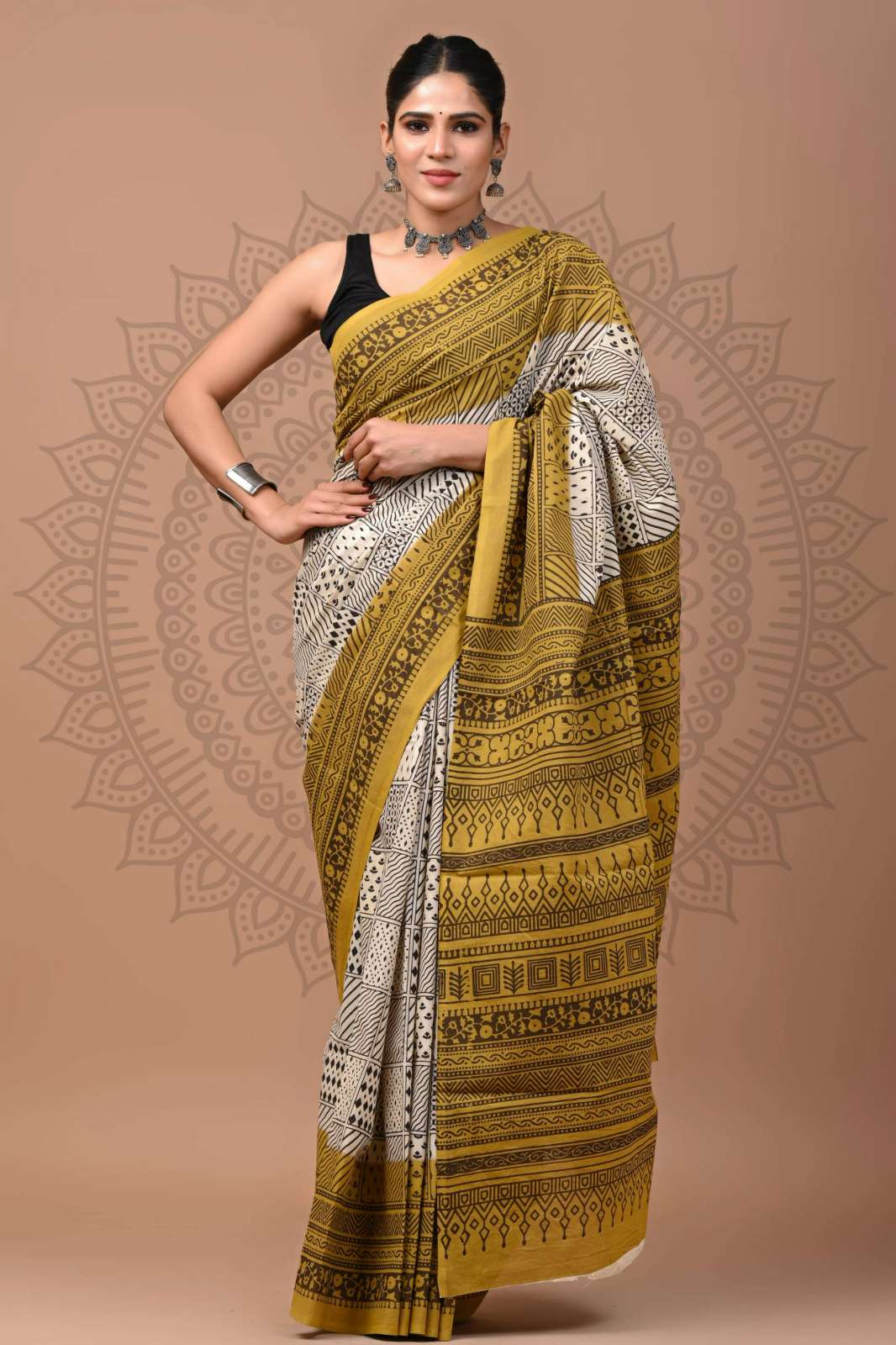 Shri Balaji Emporium RF Soft Pure Cotton Mulmul Hand Block Printed Saree