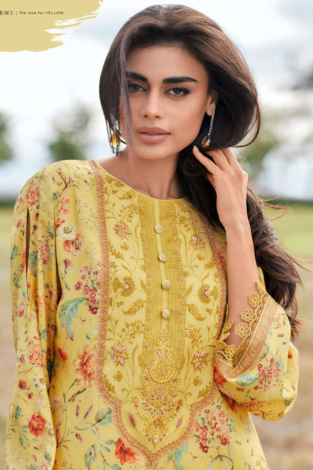VARSHAA SUNLIGHT AURA SOFT COTTON HANDWORK SUIT 