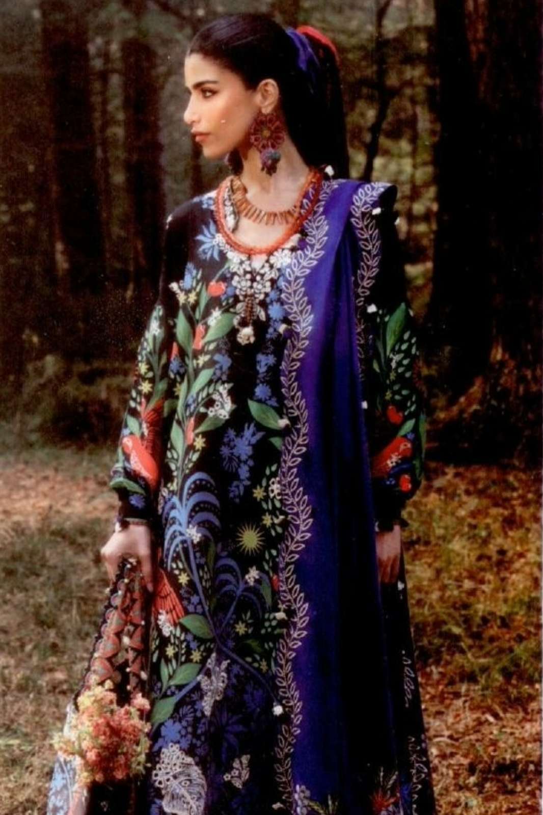 Zaha LAWNS Beautiful Lawn Embroidered & Digital Printed Suits