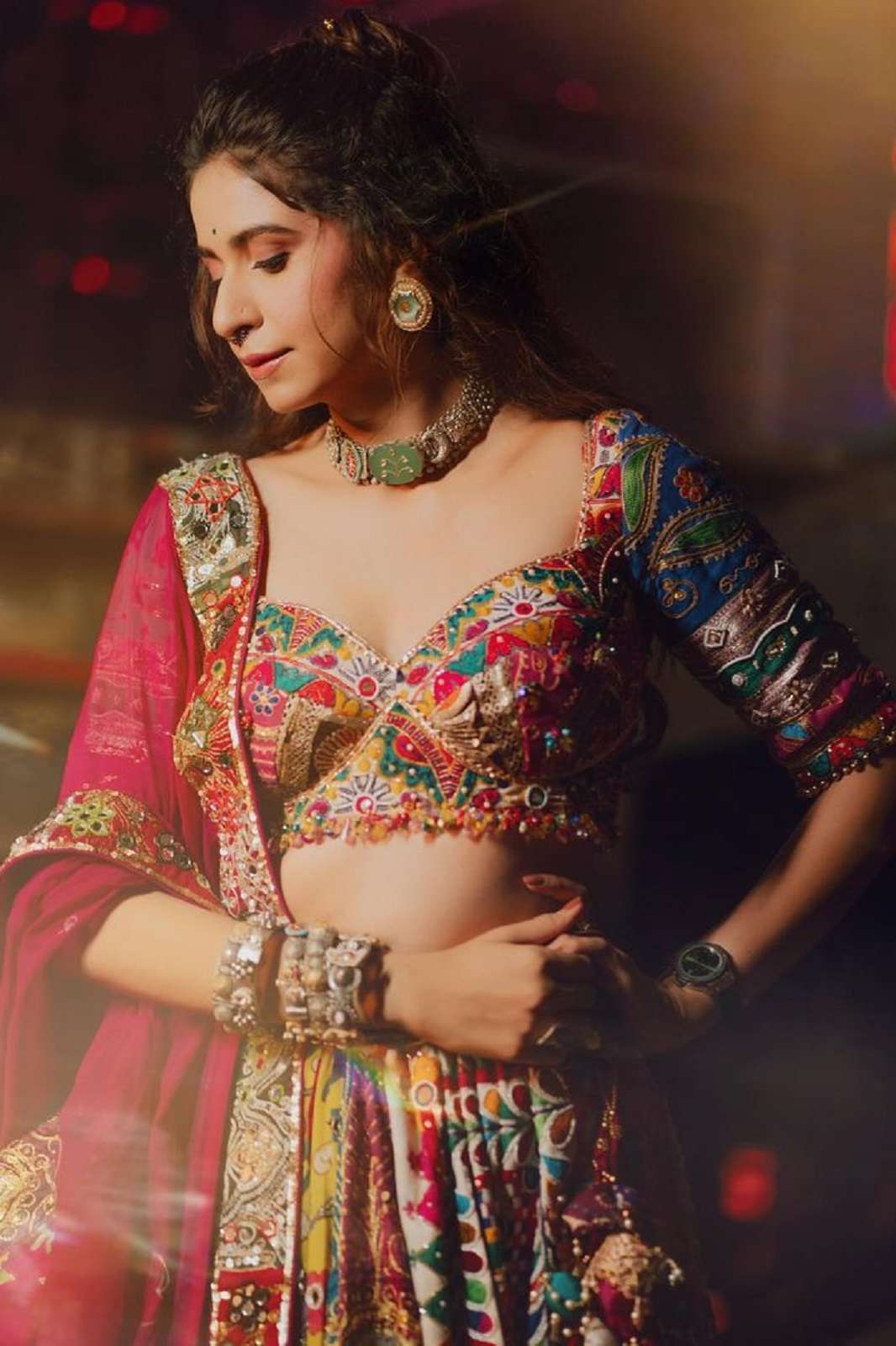 CRAZYCLOTHES SF 1529 MUSLINE GOLDEN ZARI GOTA NAVRATRI LEHENGAS