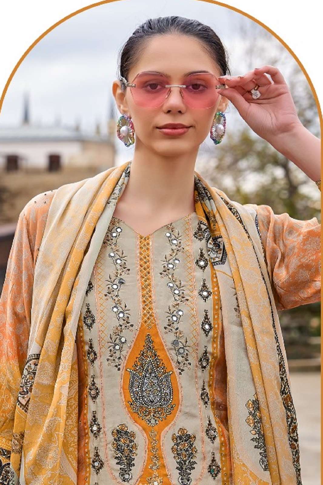 FEPIC ROSEMEEN 1997 CREPE EMBROIDERY WORKED SUITS