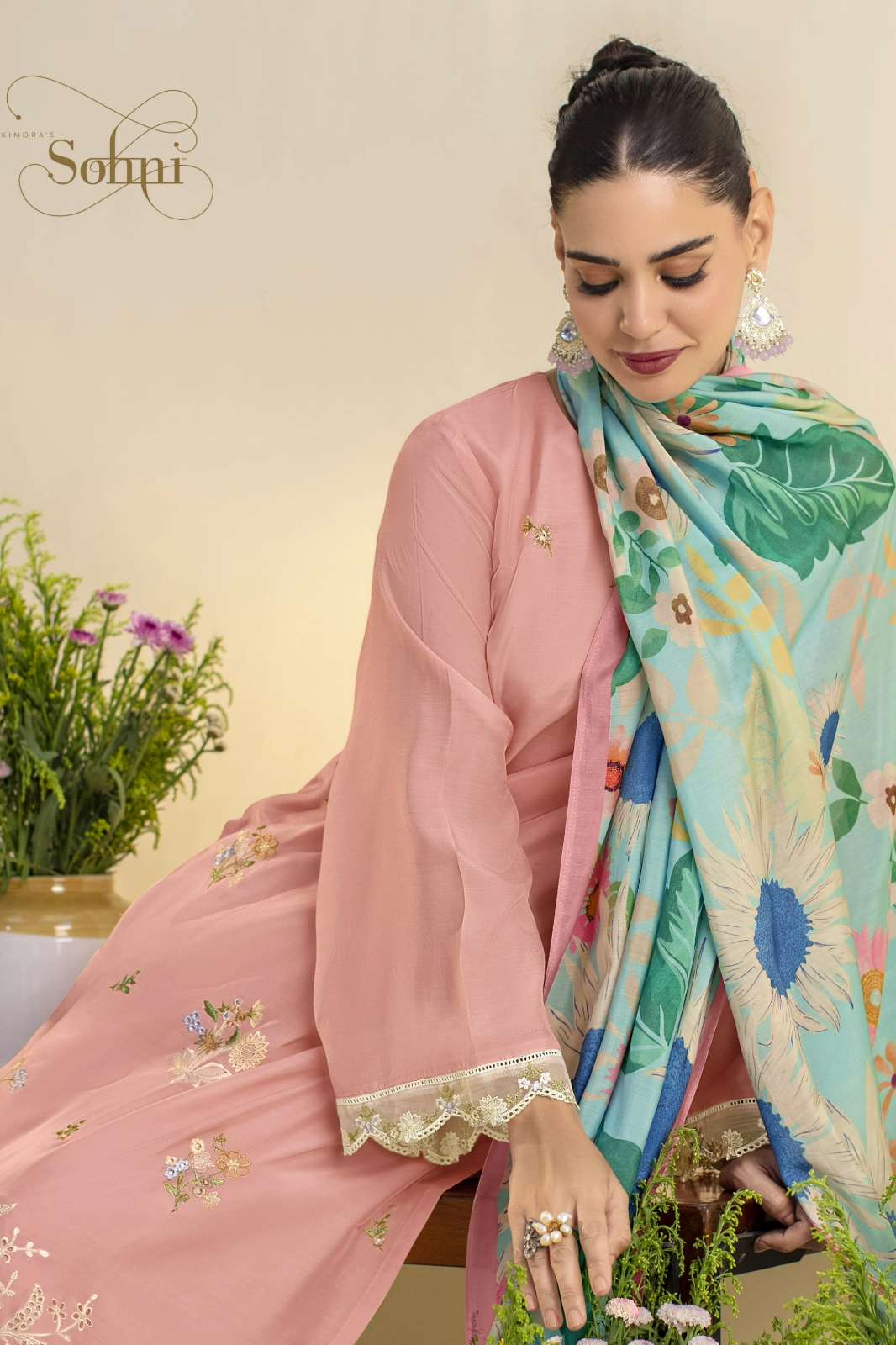 KIMORA SOHNI SURAJMUKHI PURE LAWN SUIT WITH RESHAM EMBROIDERY