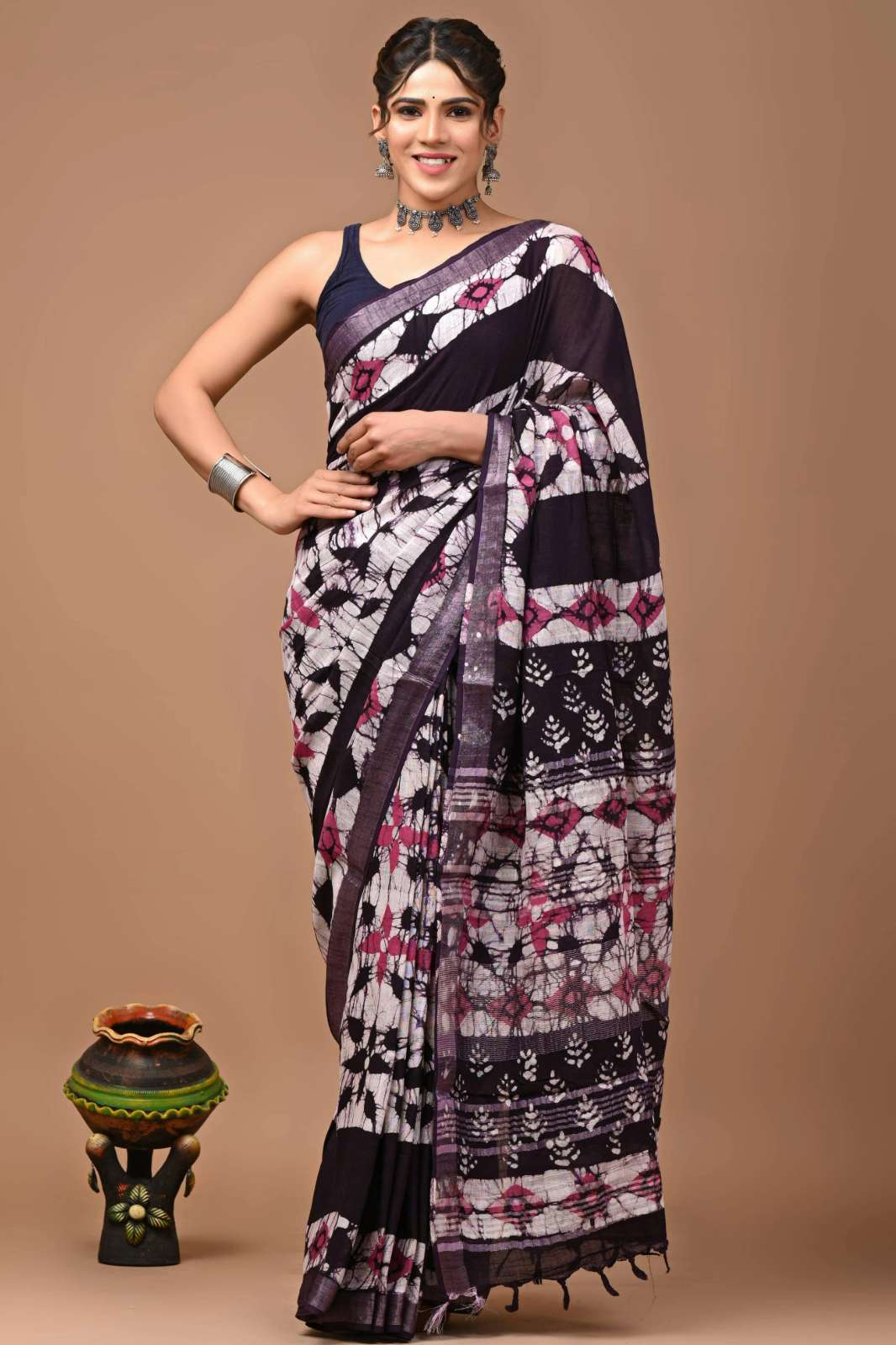 Shri Balaji Emporium RF 13534 Bagru Hand Block Printed Linen Saree
