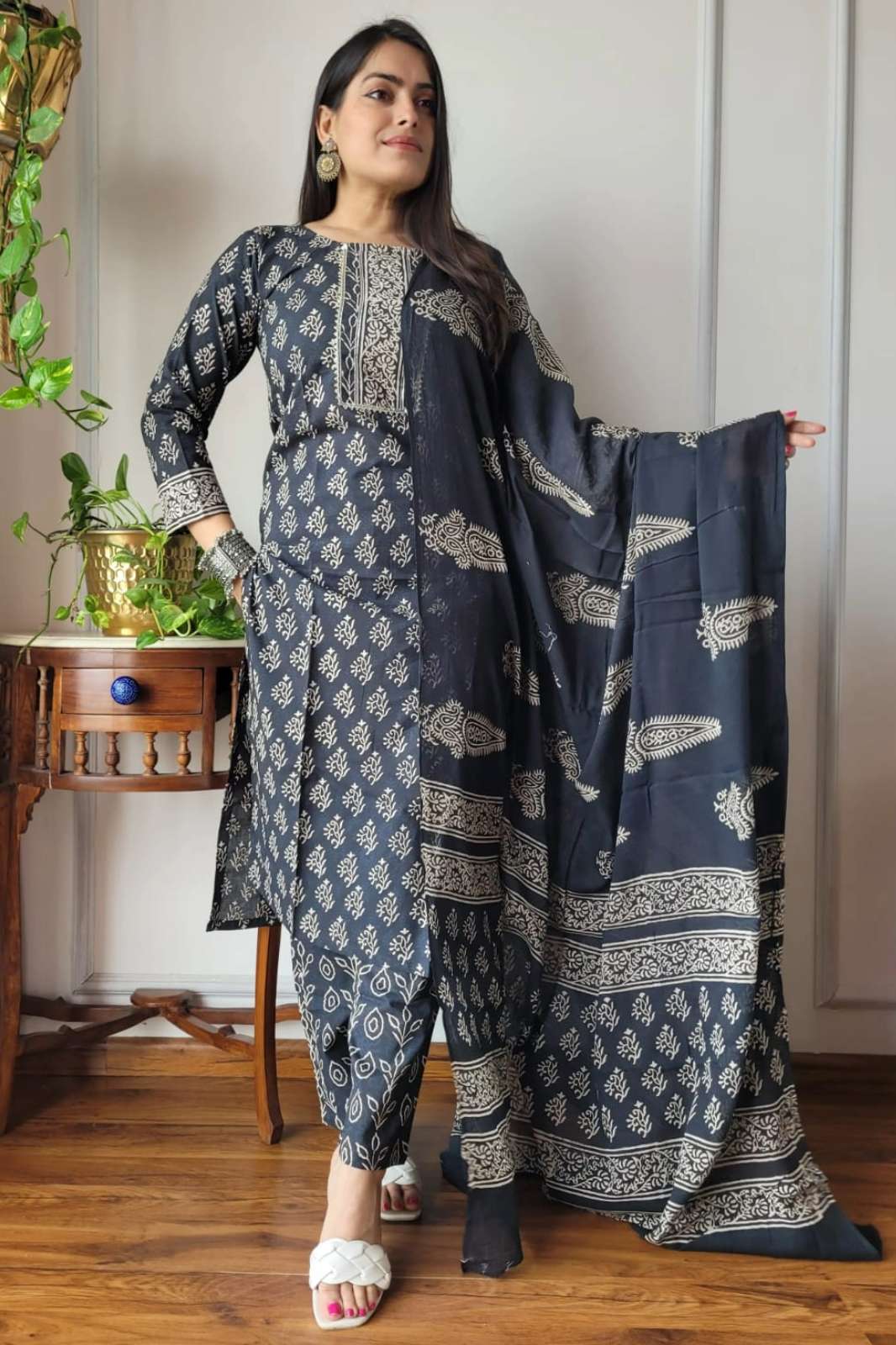 Shri Balaji Emporium RF13529 Hand Block Printed Cotton Ready to Wear Suits