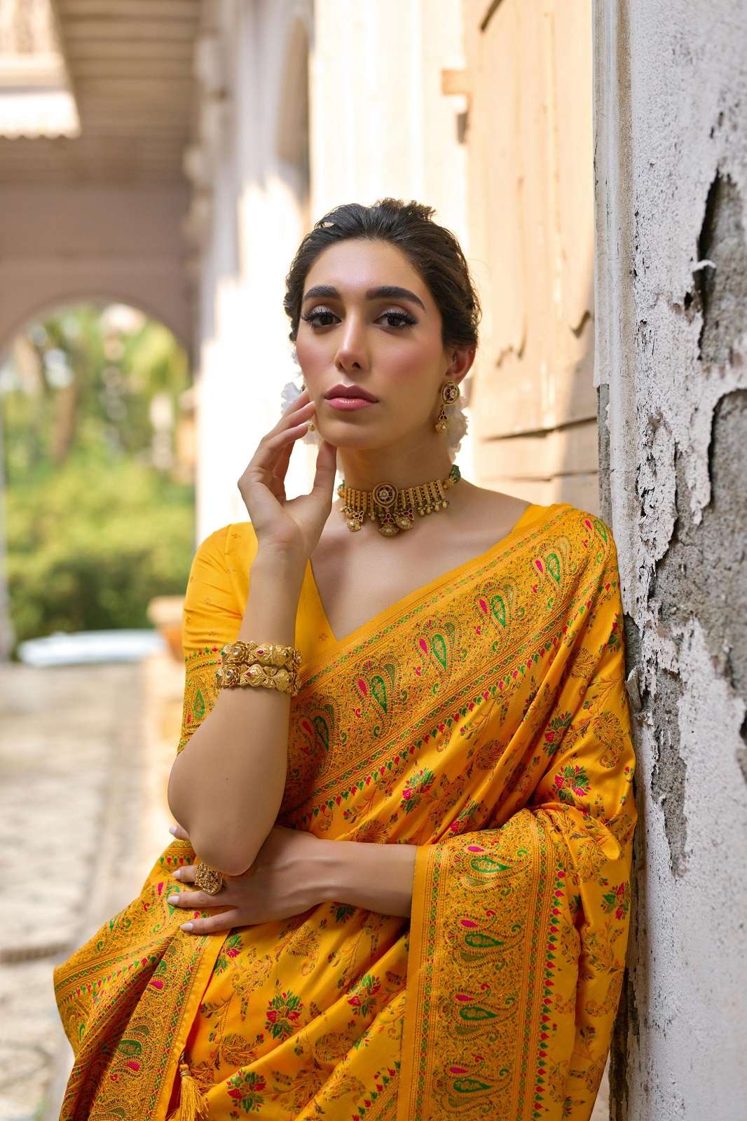 SHRI BALAJI PASHMINA SILK 101 WEAVING CONTRASTING PALLU SAREES