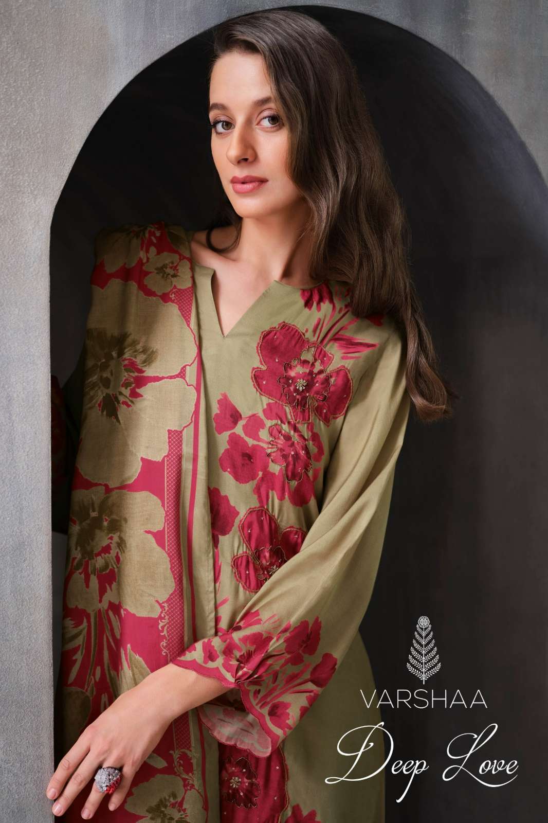 VARSHAA DEEP LOVE VISCOSE MUSLIN DIGITALLY PRINTED SUIT WITH HANDWORK