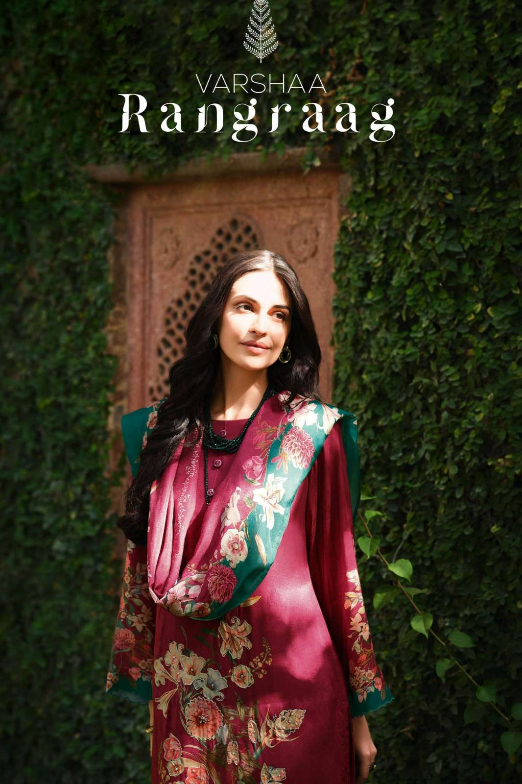 VARSHAA RANGRAAG VISCOSE MUSLIN DIGITALLY PRINTED SUIT WITH HANDWORK
