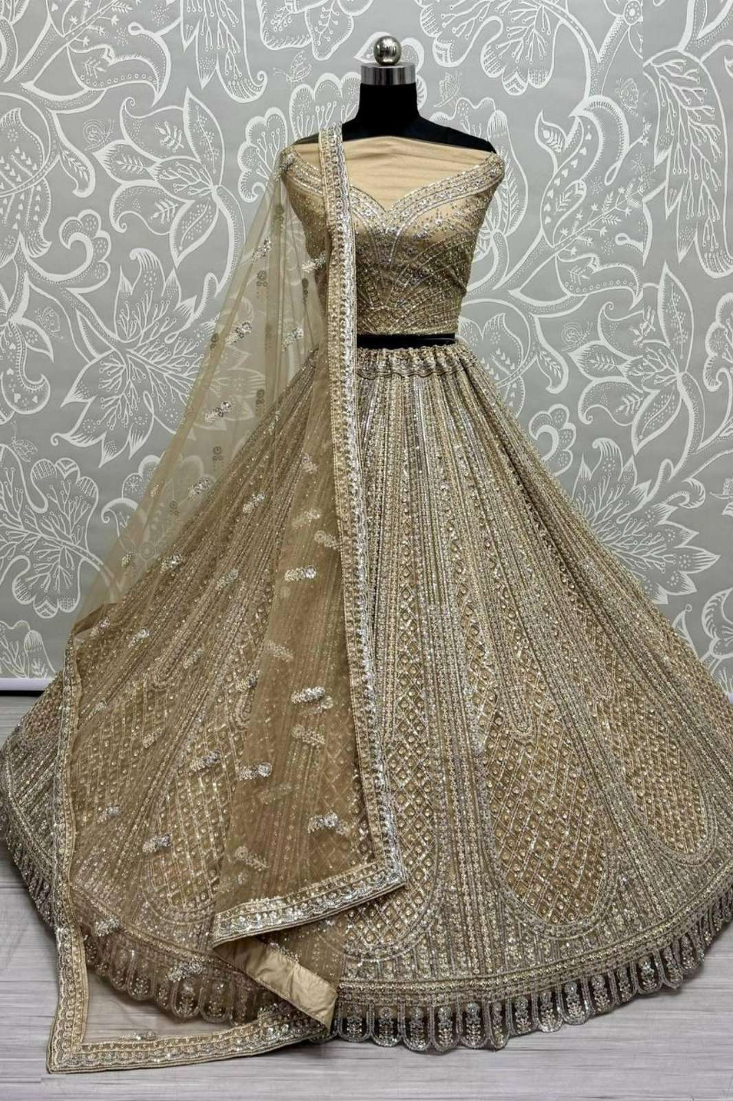Anjani Arts 2822 Beautiful Net Embroidered Wedding Wear Lehenga choli