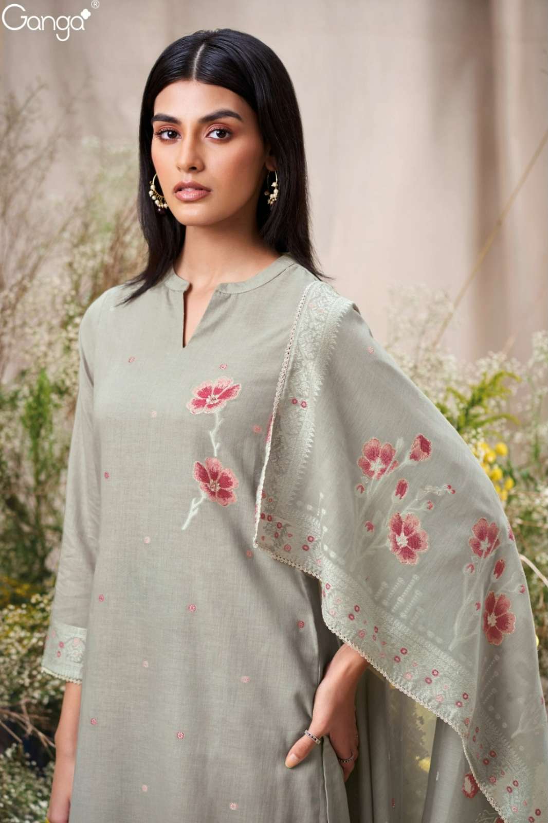 GANGA SAMRITA S3604 PREMIUM COTTON MUL JACQUARD SUIT WITH HAND EMBROIDERY WORK