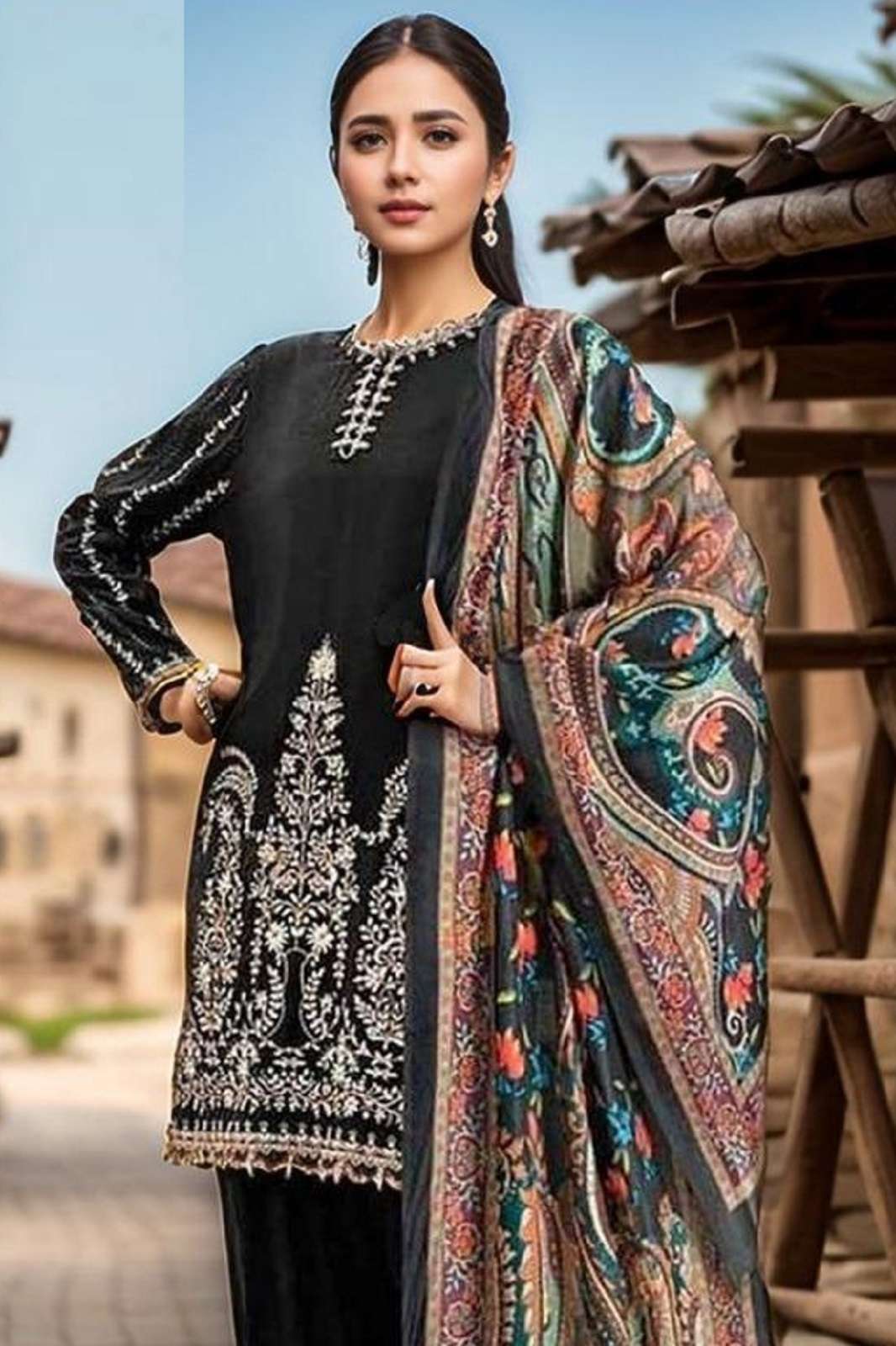 HOOR TEX H 374 HEAVY RAYON BLACK EMBROIDERED SUITS