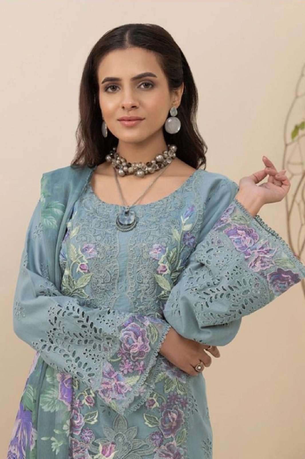 JIHAN 3591 PURE LAWN EMBROIDERED SUITS