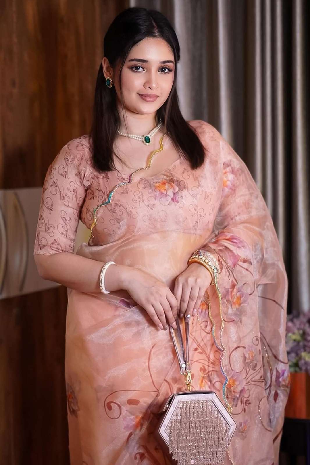 SHRI BALAJI 4375 DIGITALLY HANDWORKED ORGANZA SAREES