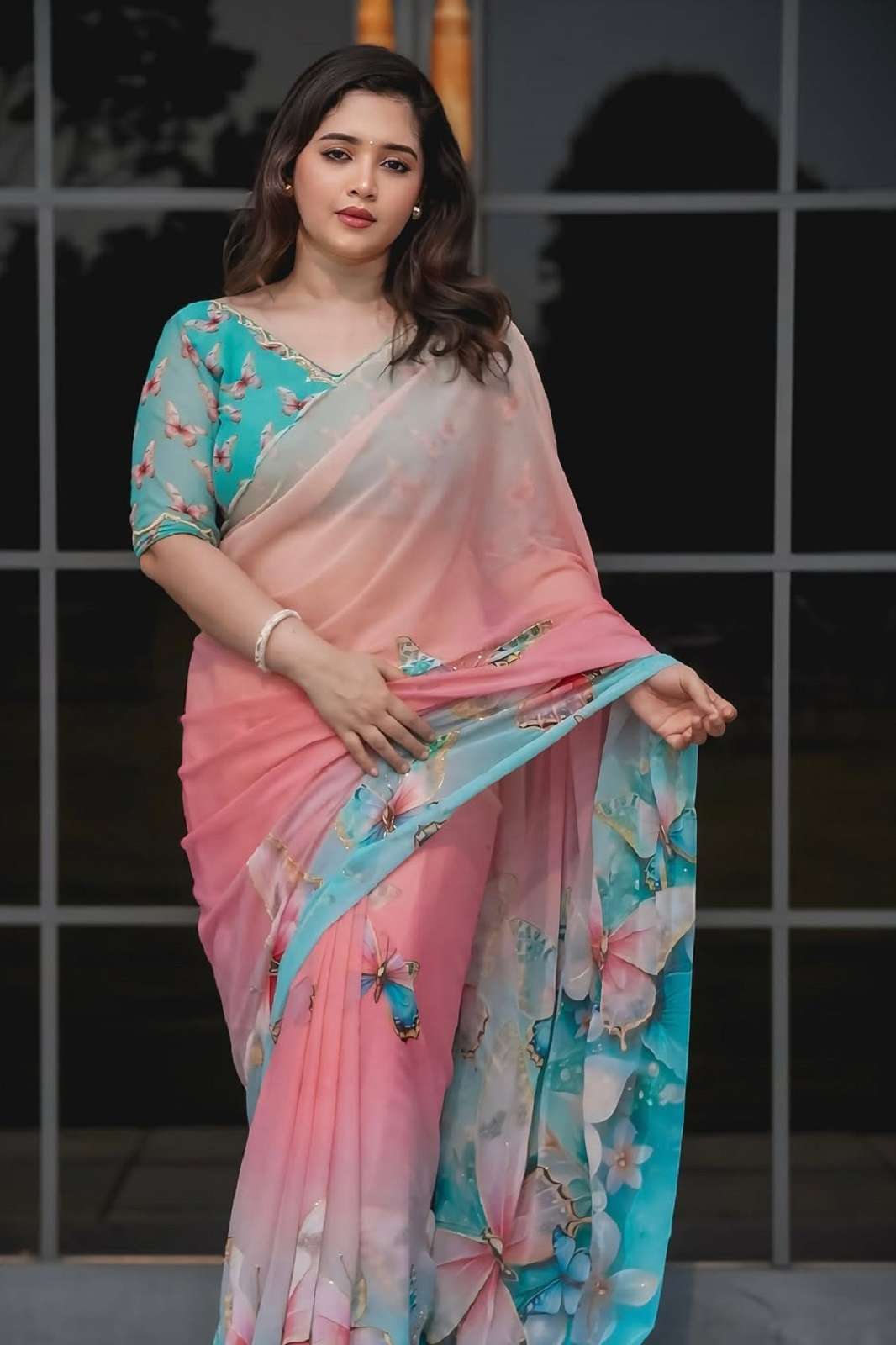 SHRI BALAJI 4401 BEAUTIFUL HANDCRAFTED GEORGETTE SAREES