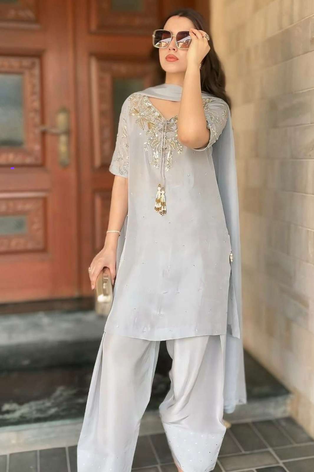 Shri Balaji Emporium DV 24579 Puru Natural Crepe Designer Suit