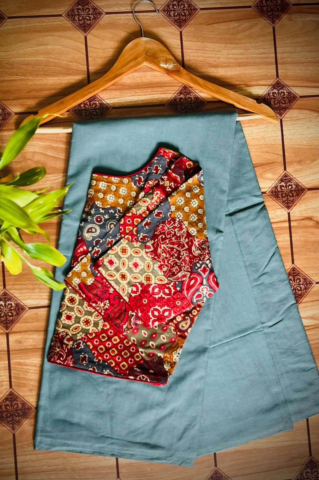 Shri Balaji Emporium RF 13957 Soft Cotton Mulmul Sarees with Stitch Blouse