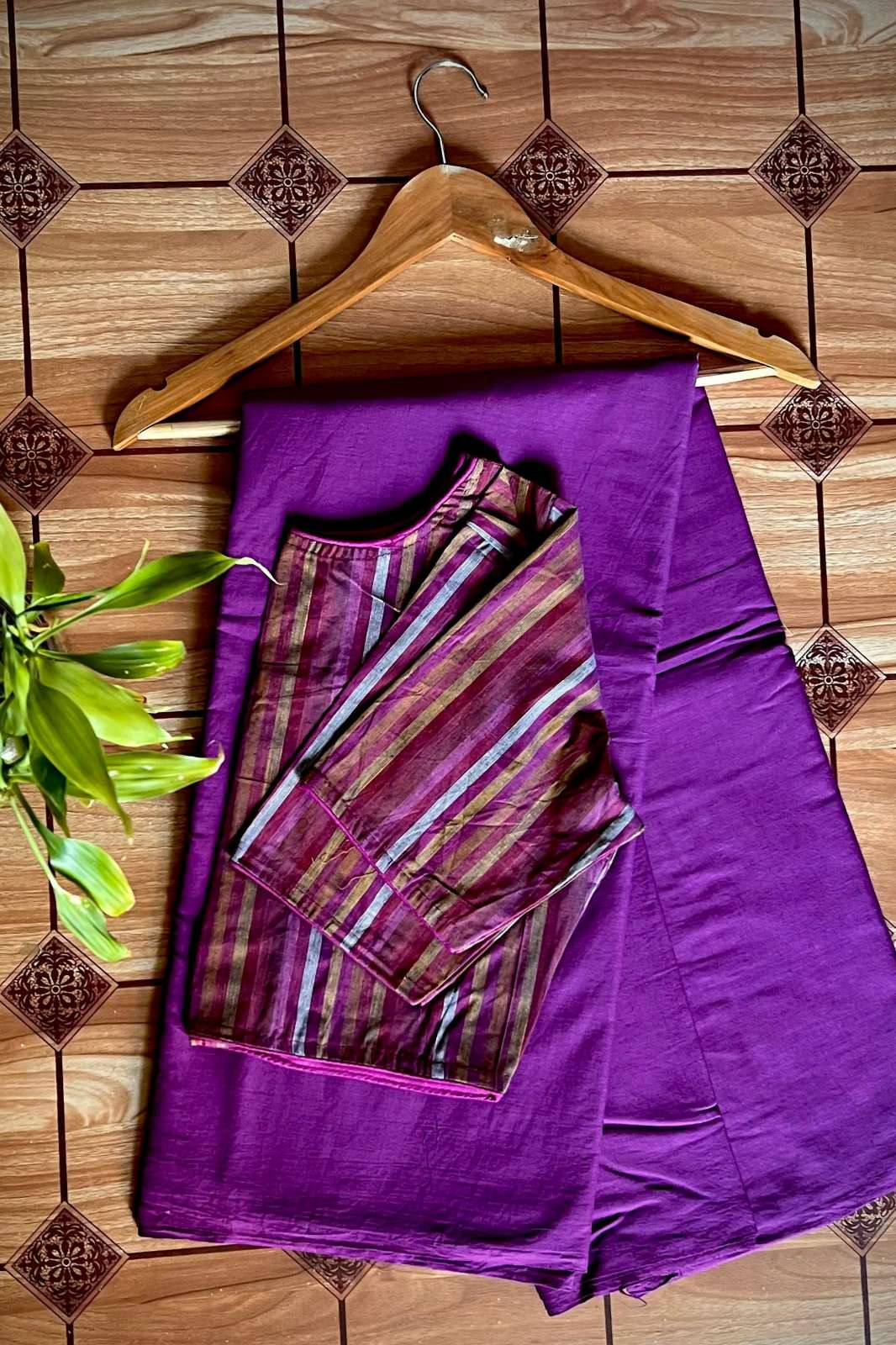 Shri Balaji Emporium RF 13957 Soft Cotton Mulmul Sarees with Stitch Blouse