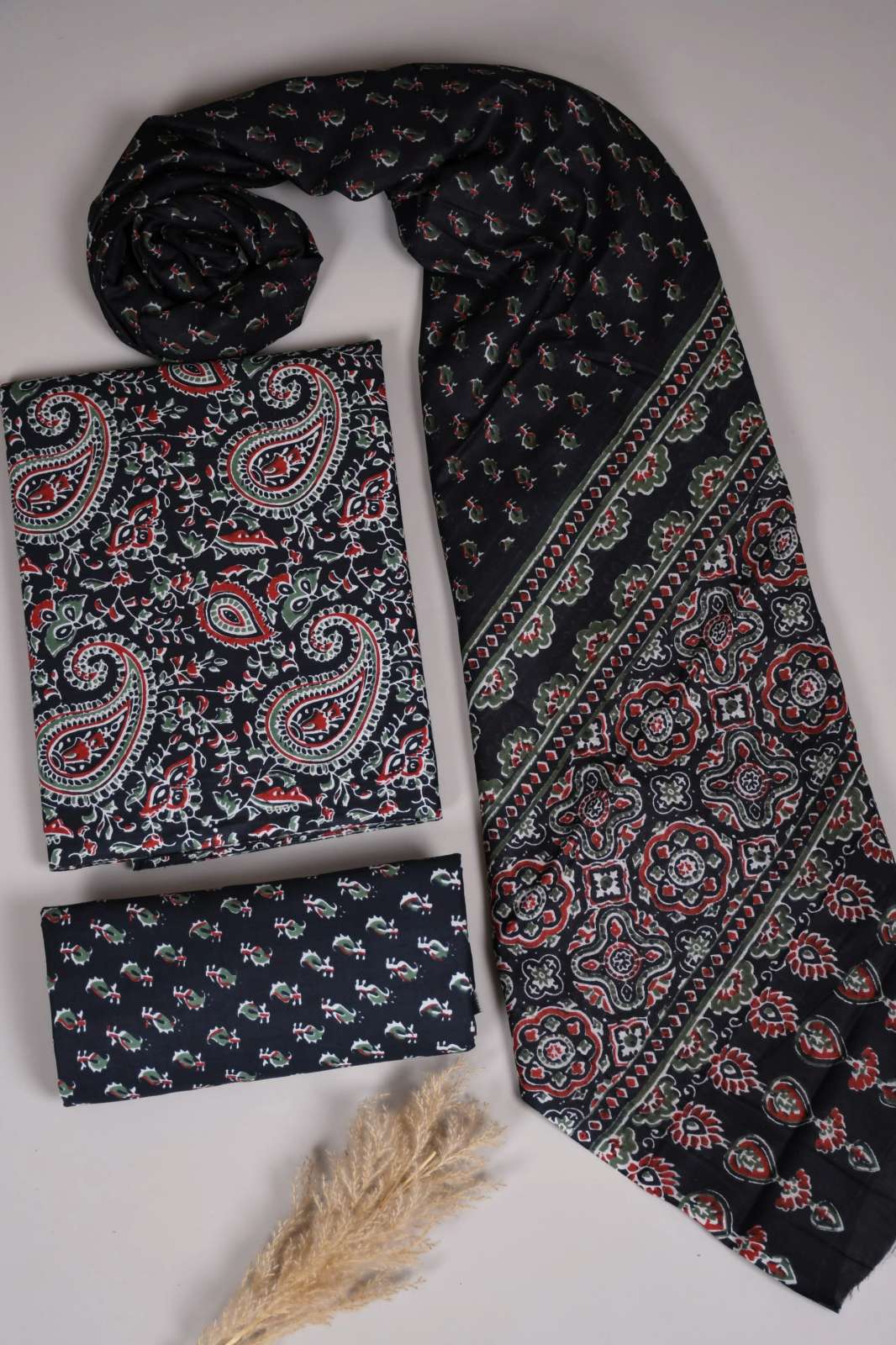 Shri Balaji Emporium RF 14029 Bagru Hand Block Printed Cotton Unstitched Suits