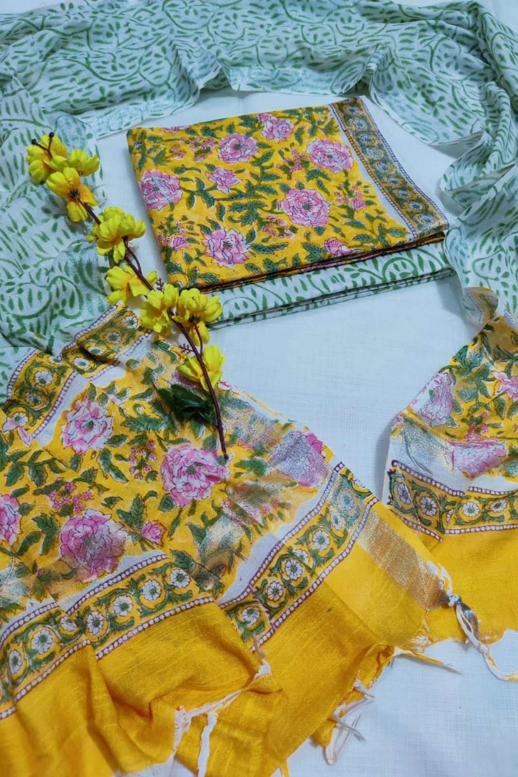 Shri Balaji Emporium RF14111 Bagru Hand Block Printed Pure Cotton Linen Suit