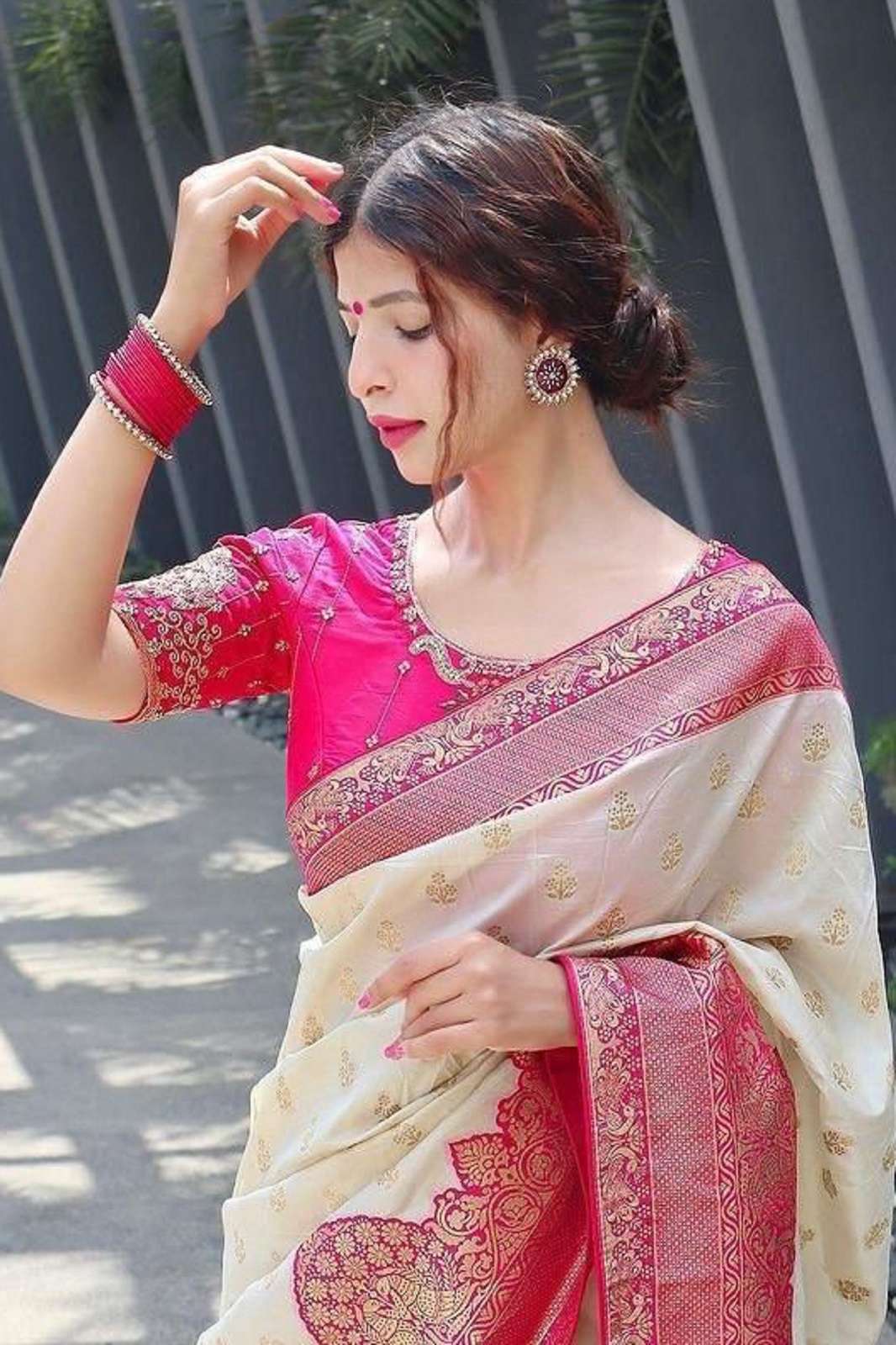 SHRI BALAJI KP 4095 SOFT LICHI SILK SAREES