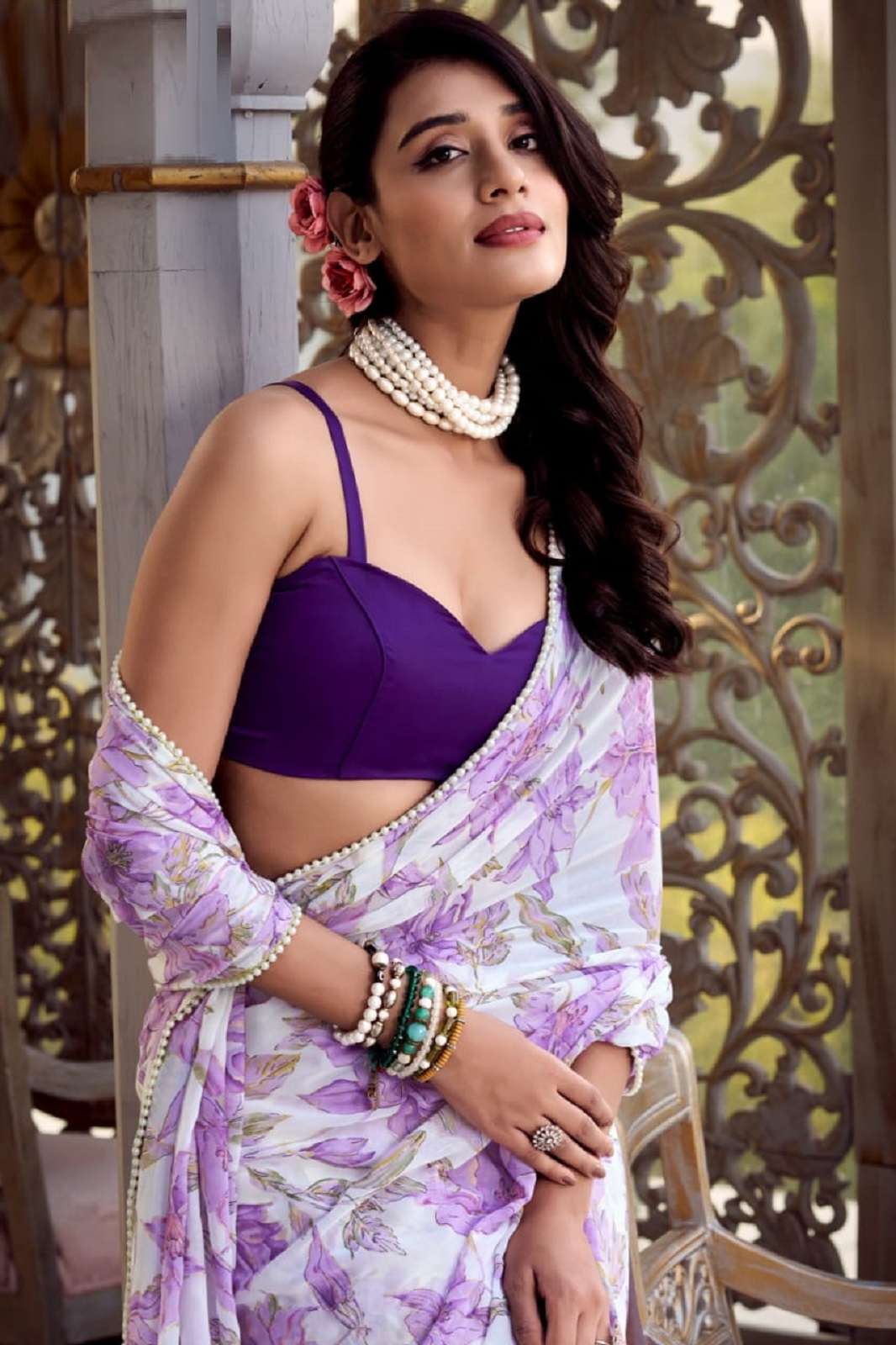 SHRI BALAJI Y 4010 WEIGHTLESS FLORAL PRINTED SAREES